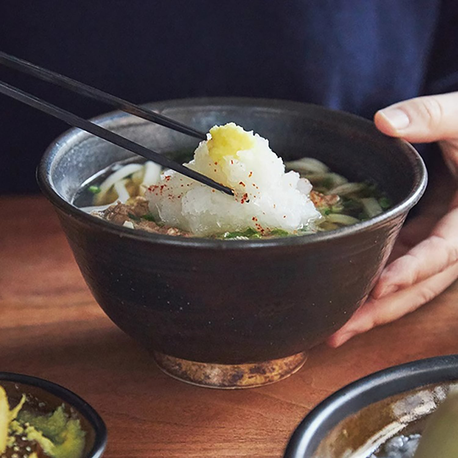 Assiette de broyage japonaise en céramique par Motoshige
