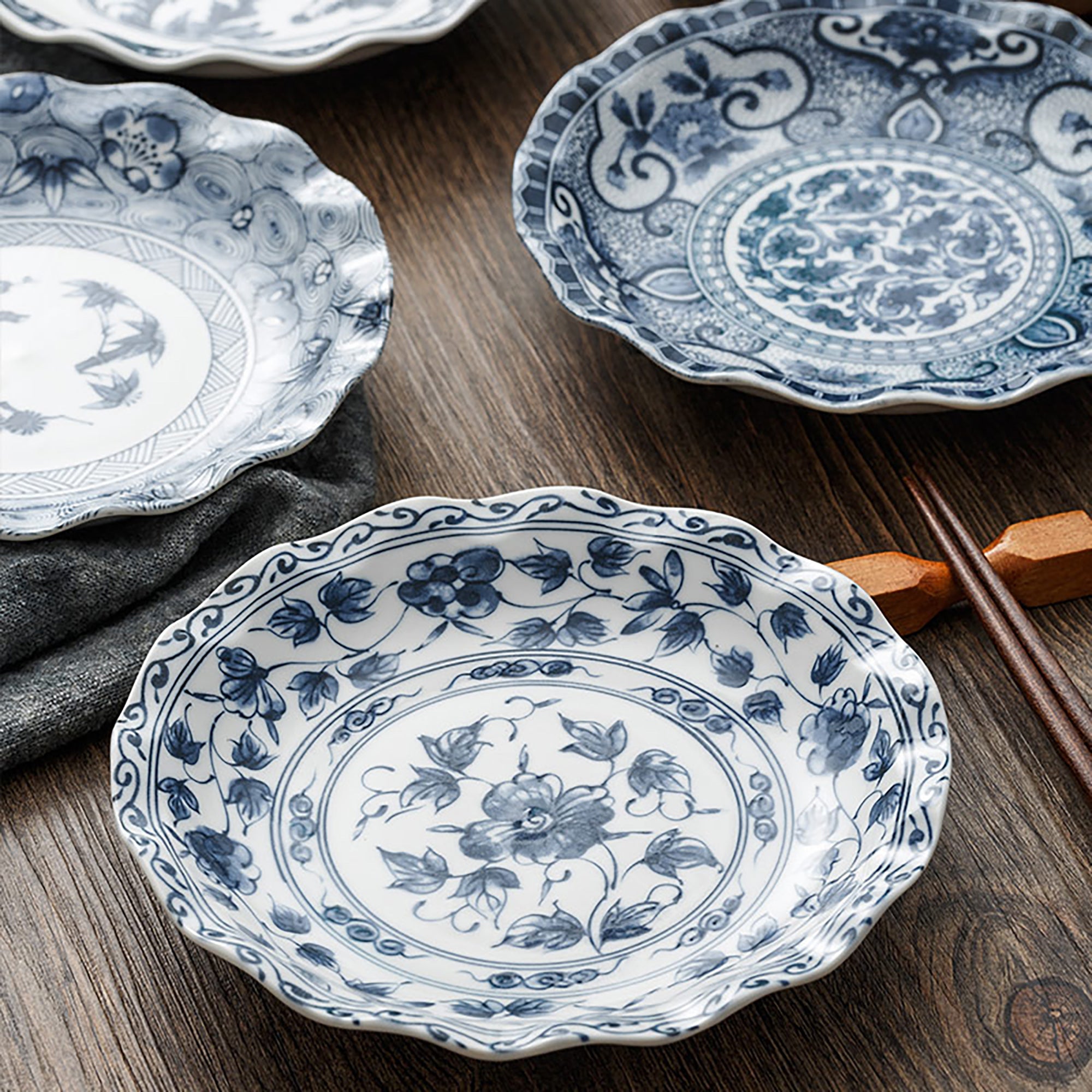 ASSIETTE CREUSE,Bleu-blanc japonais