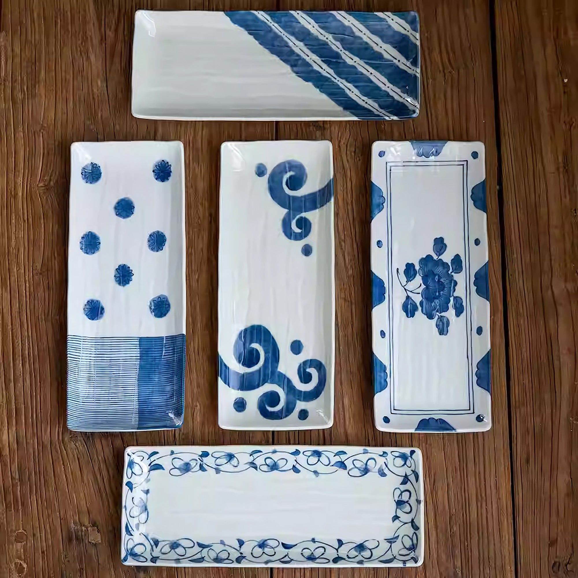 Assiettes rectangulaires Mino-yaki – série bleue motif Karakusa