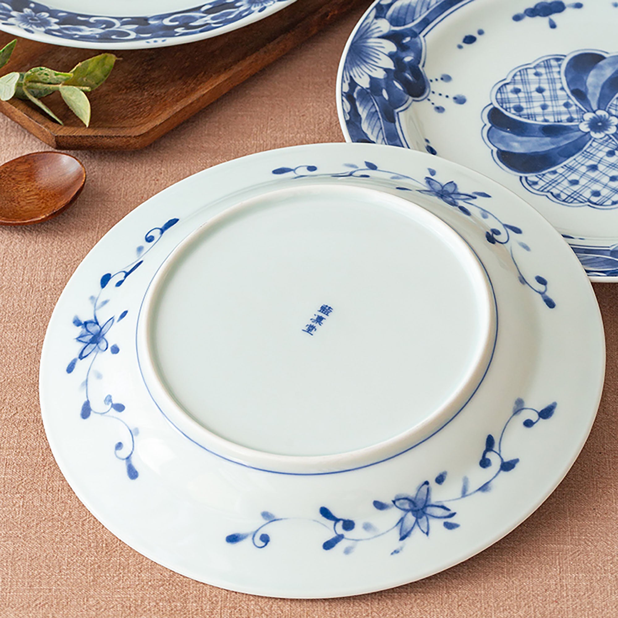 ASSIETTE-ROND-BL