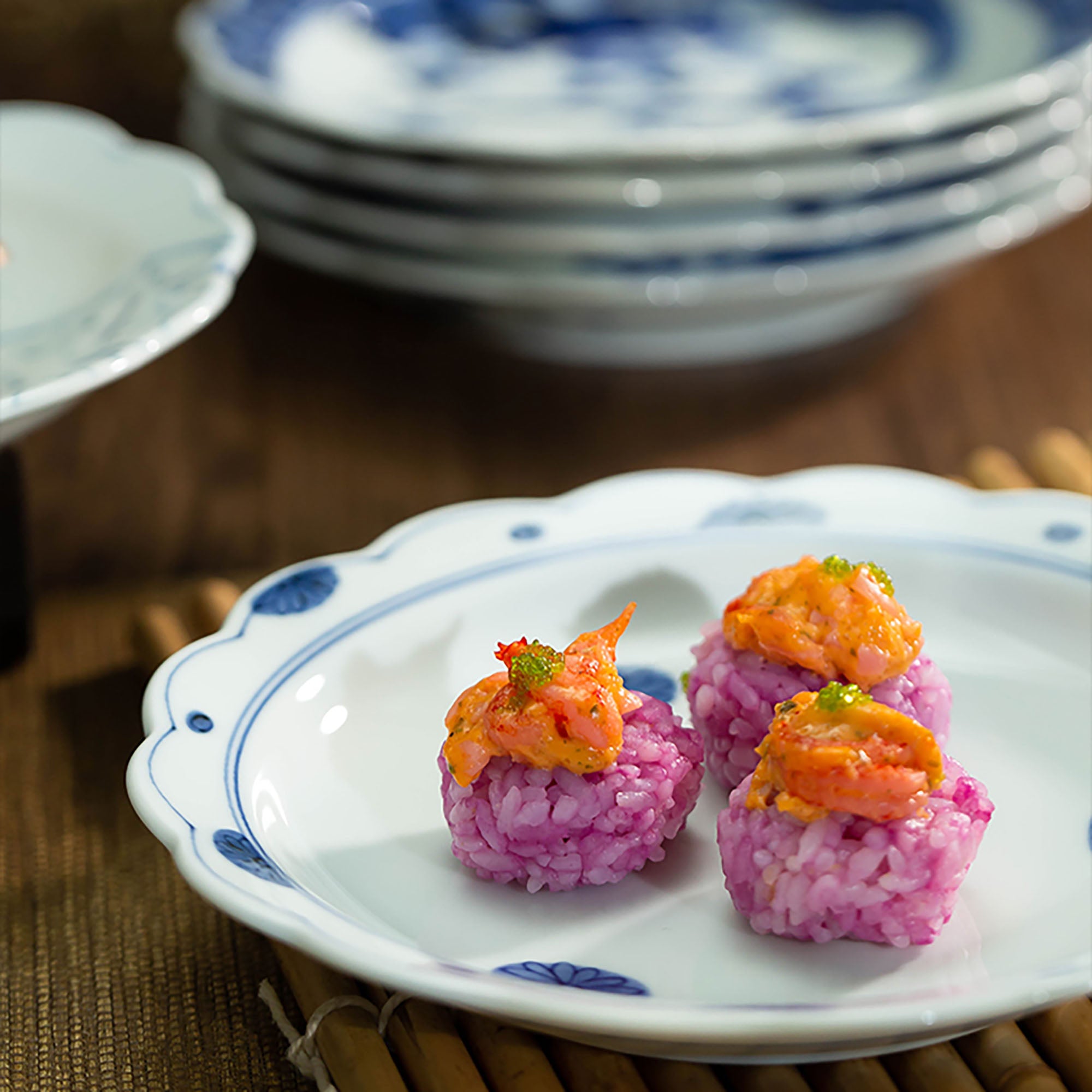 ASSIETTE ROND BLEU BLANC