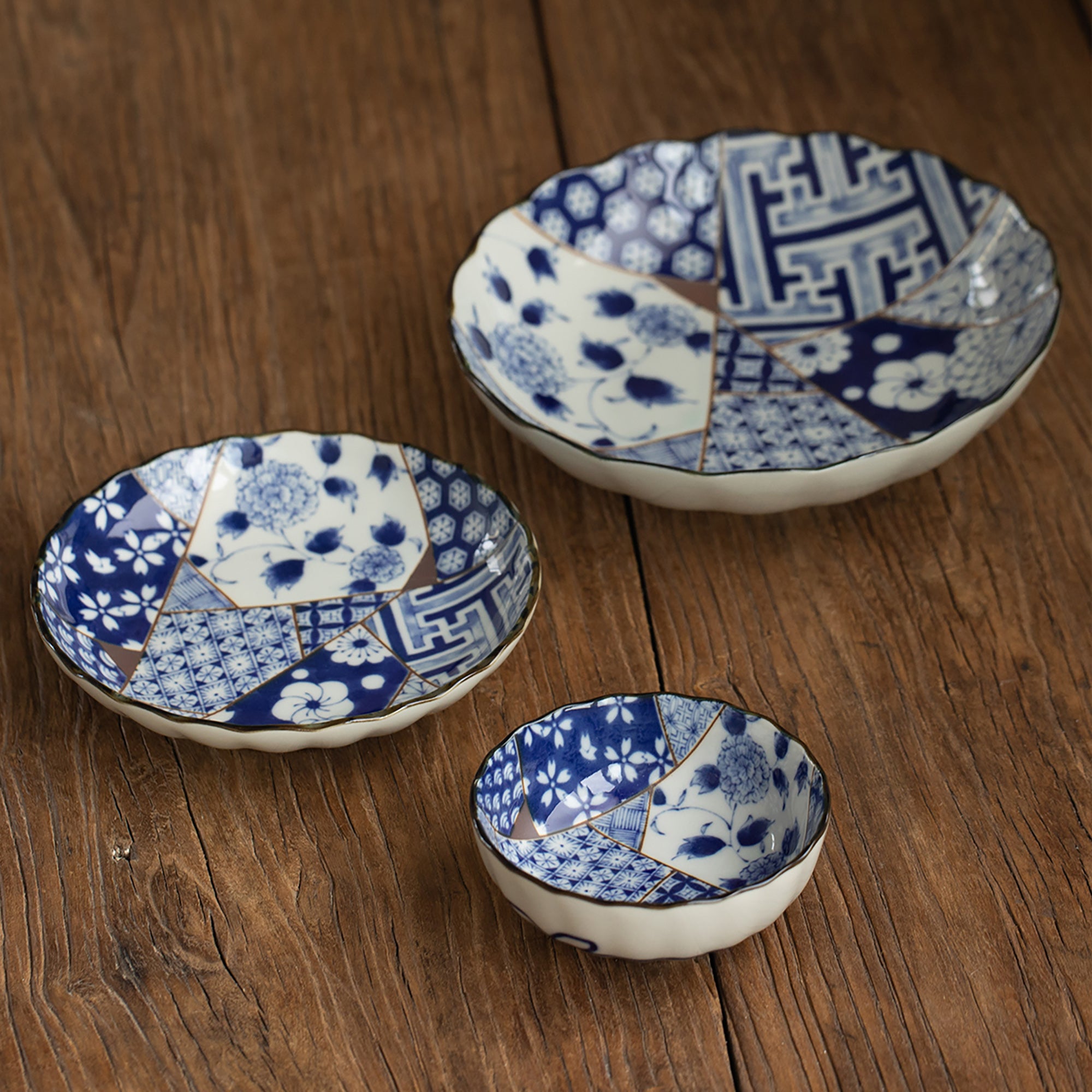 ASSIETTE SAKURA BLEU DE MINO