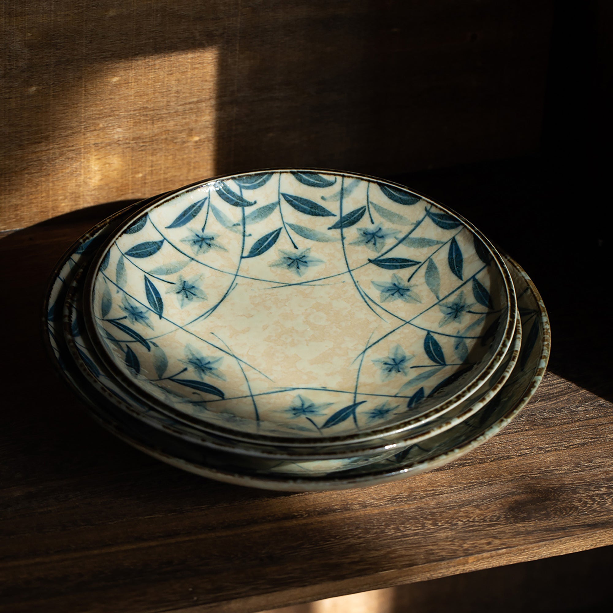 assiette plate vintage campanules bleu