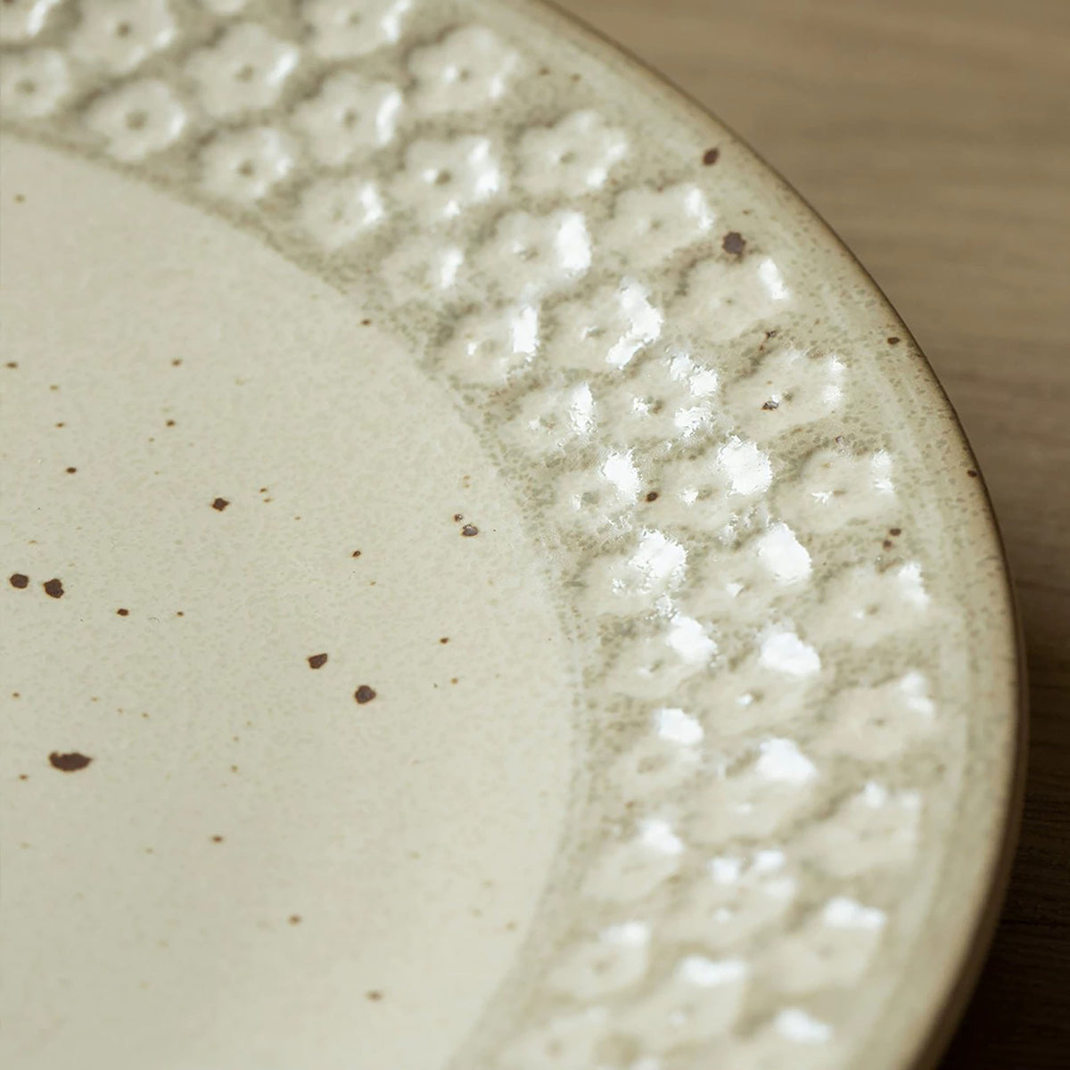 Assiette japonaise Mino-yaki en céramique aux motifs rétro