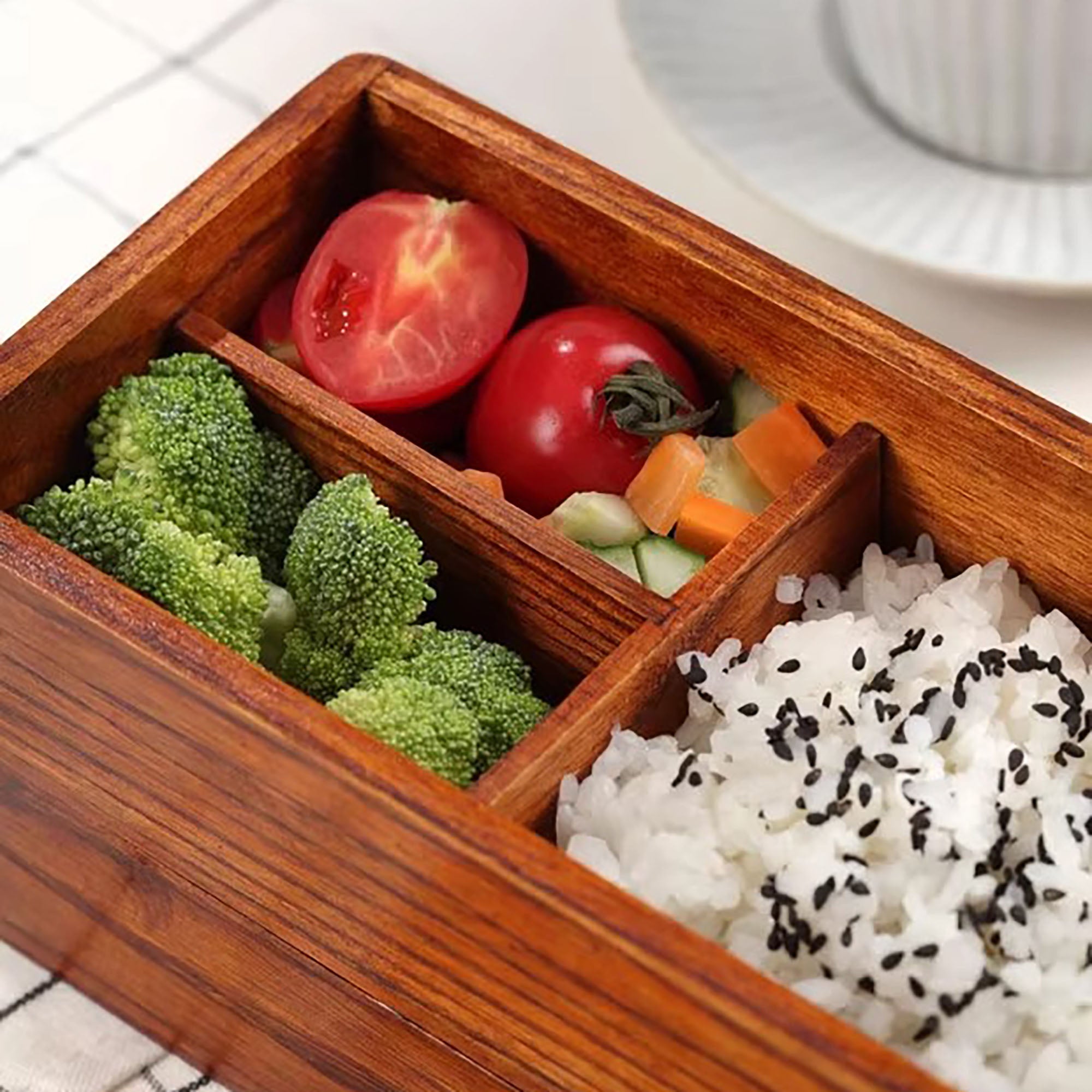 Bento à deux étages en bois avec Laque naturelle