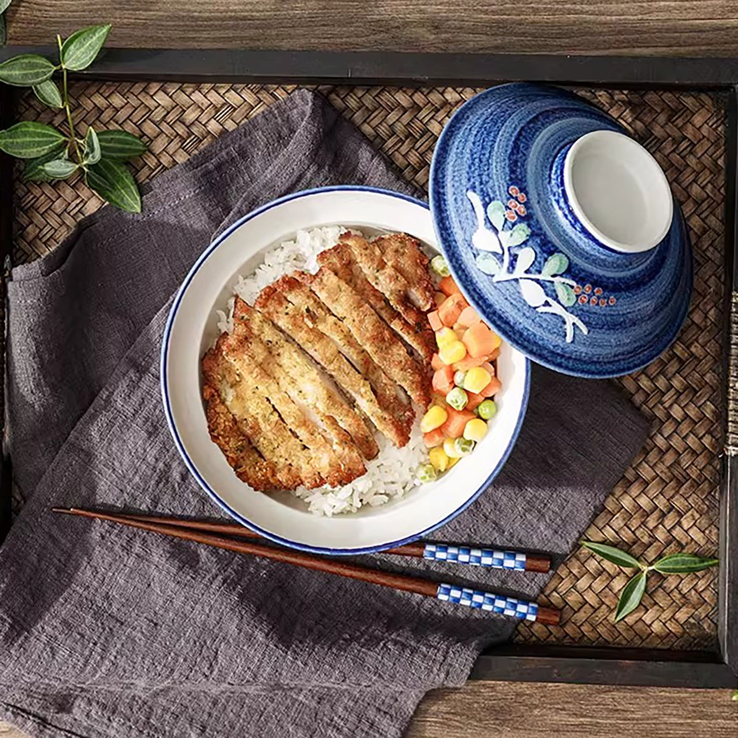 Bol en porcelaine Minoyaki avec couvercle