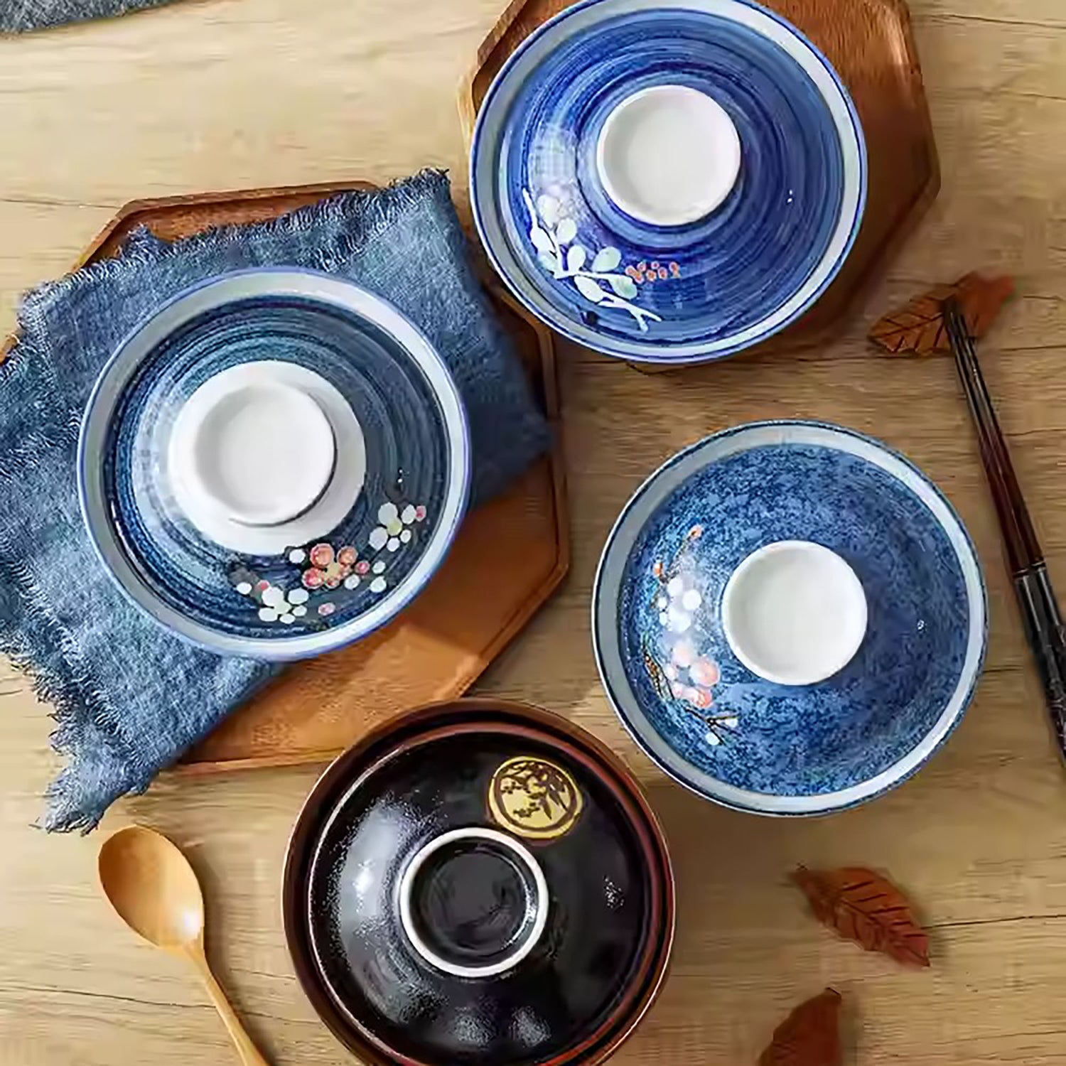 Bol en porcelaine Minoyaki avec couvercle