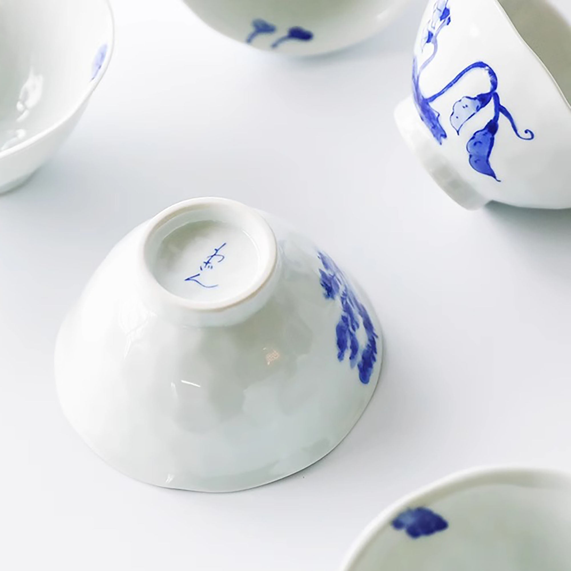 Hasami-yaki ceramic bowls