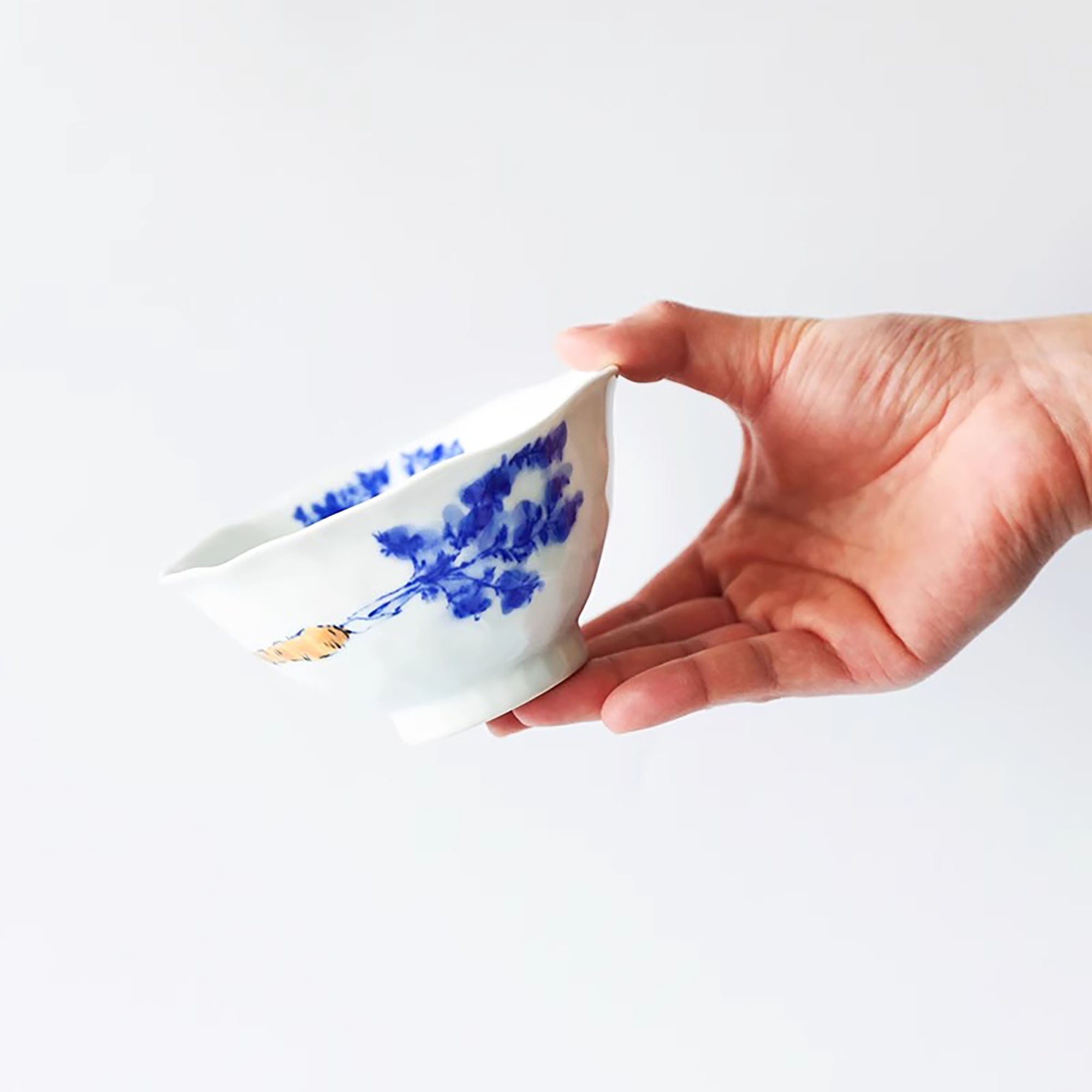 Hasami-yaki ceramic bowls
