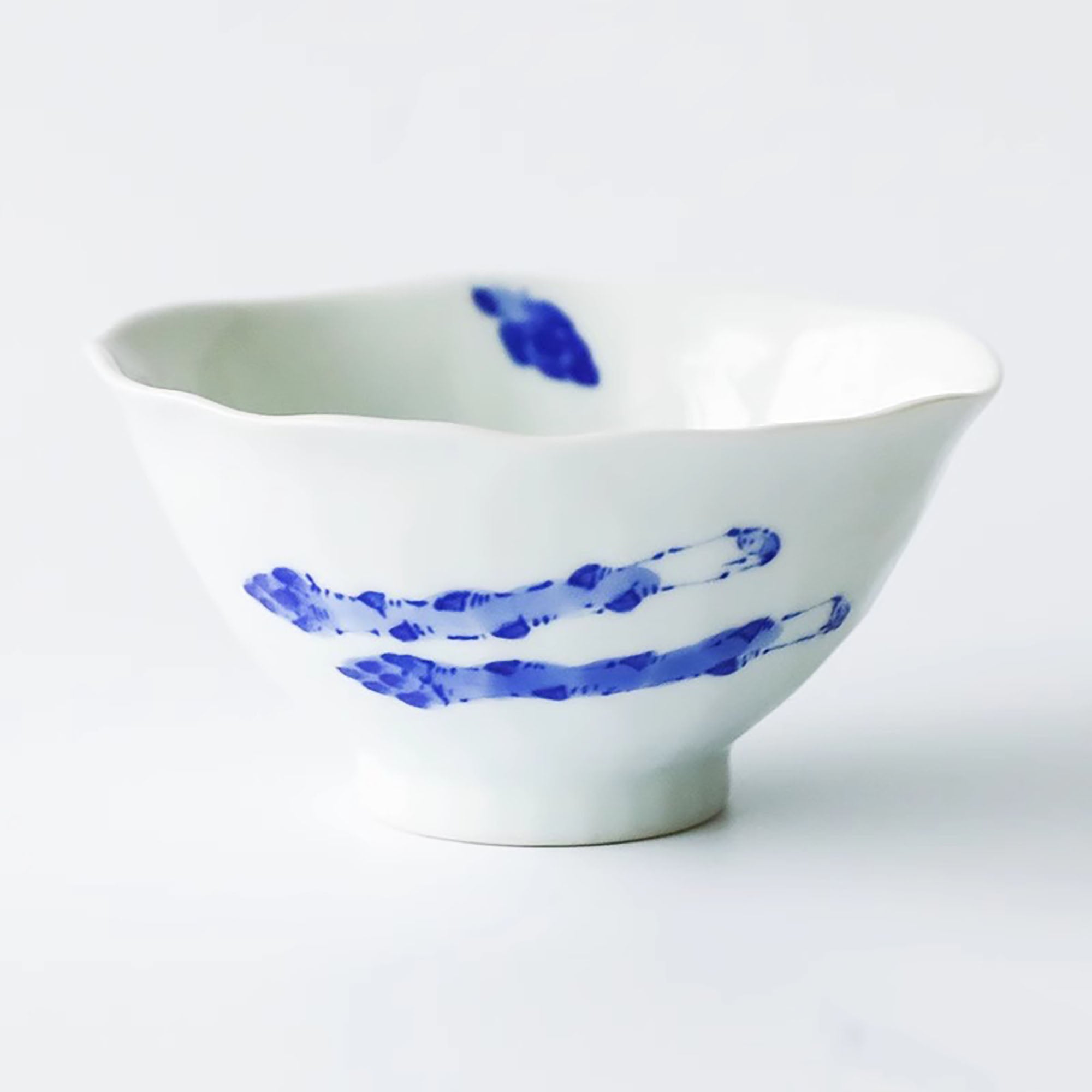Hasami-yaki ceramic bowls