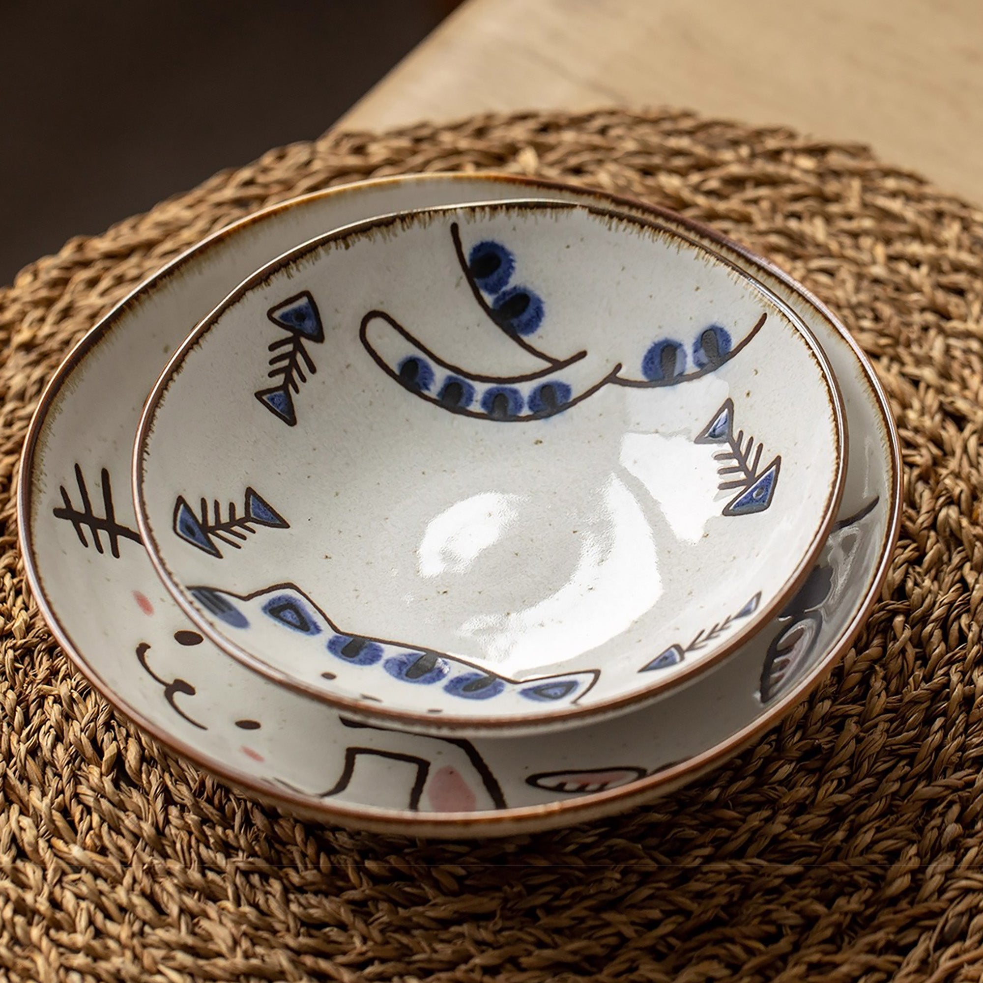 Vaisselle Mino-yaki avec mignon motif chat et lapin