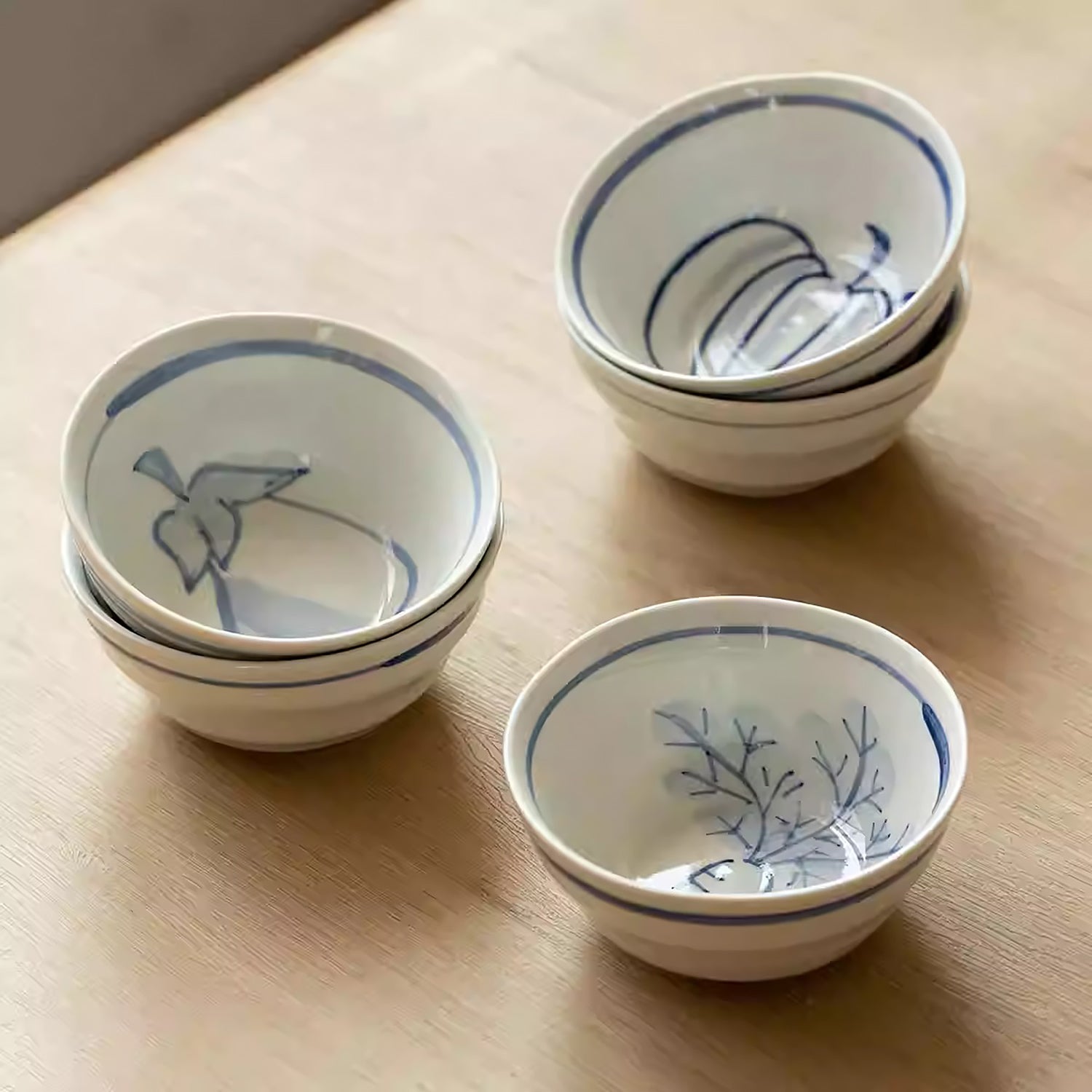 Bol à riz Mino-yaki avec motifs de légume