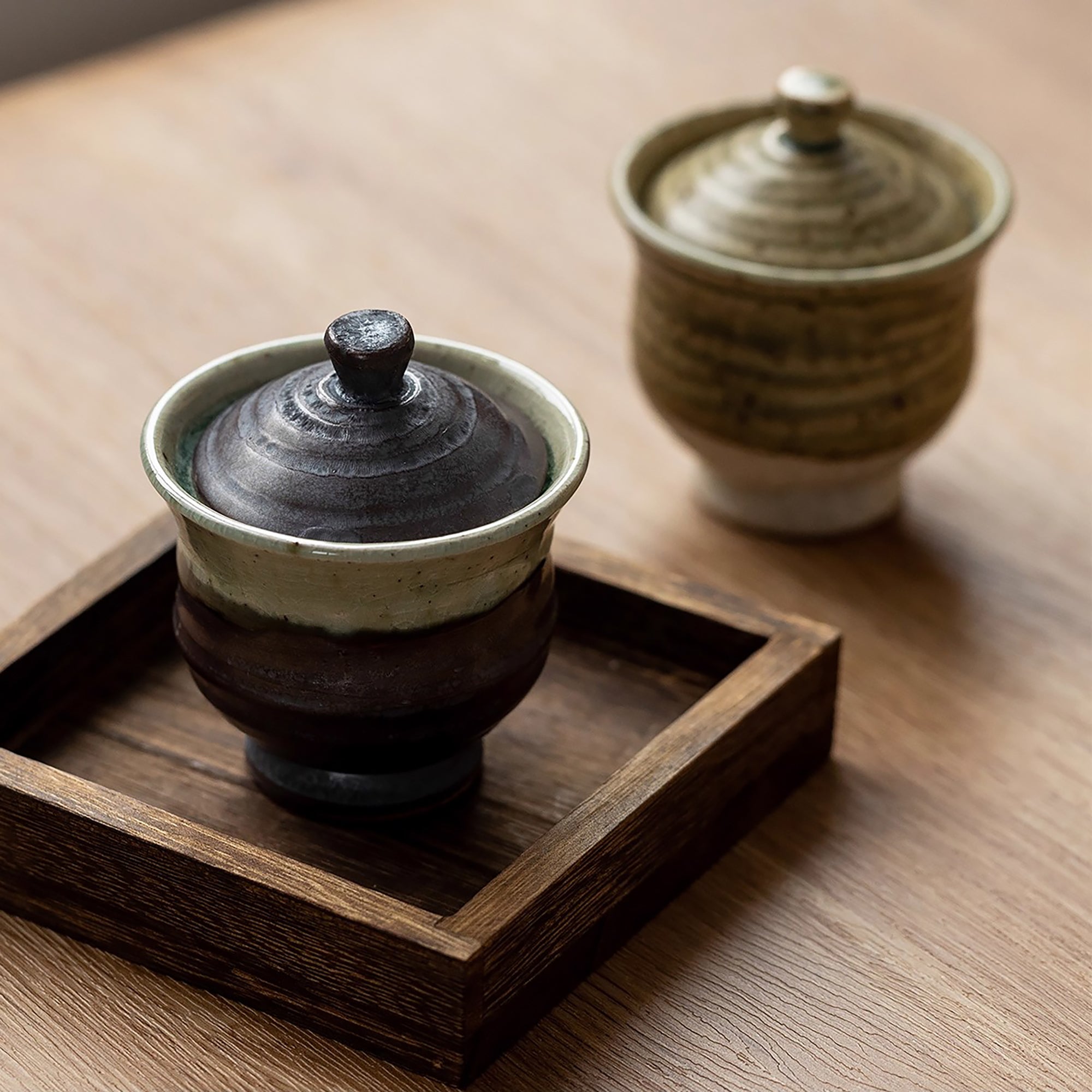 Tasse à thé en grès artisanal Setoyaki du style Iriyama