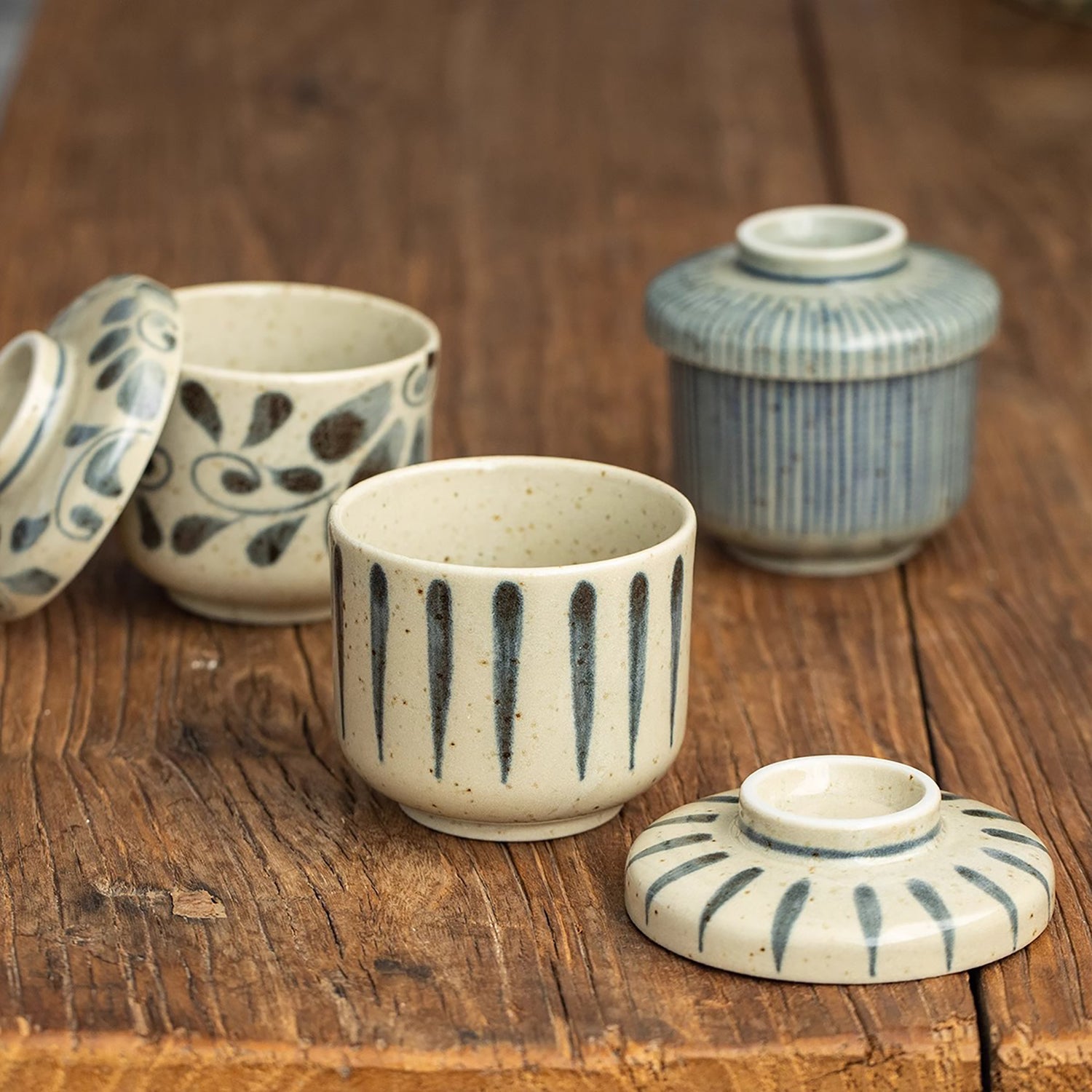 Bol en céramique Mino-yaki avec couvercle et Motif Tokusa vintage