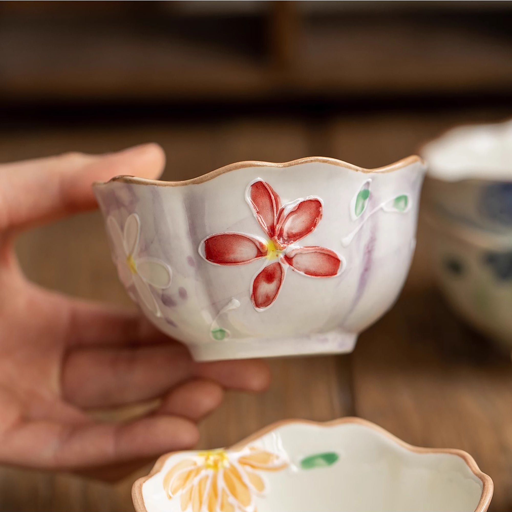 Petit bol en céramique en forme de fleur