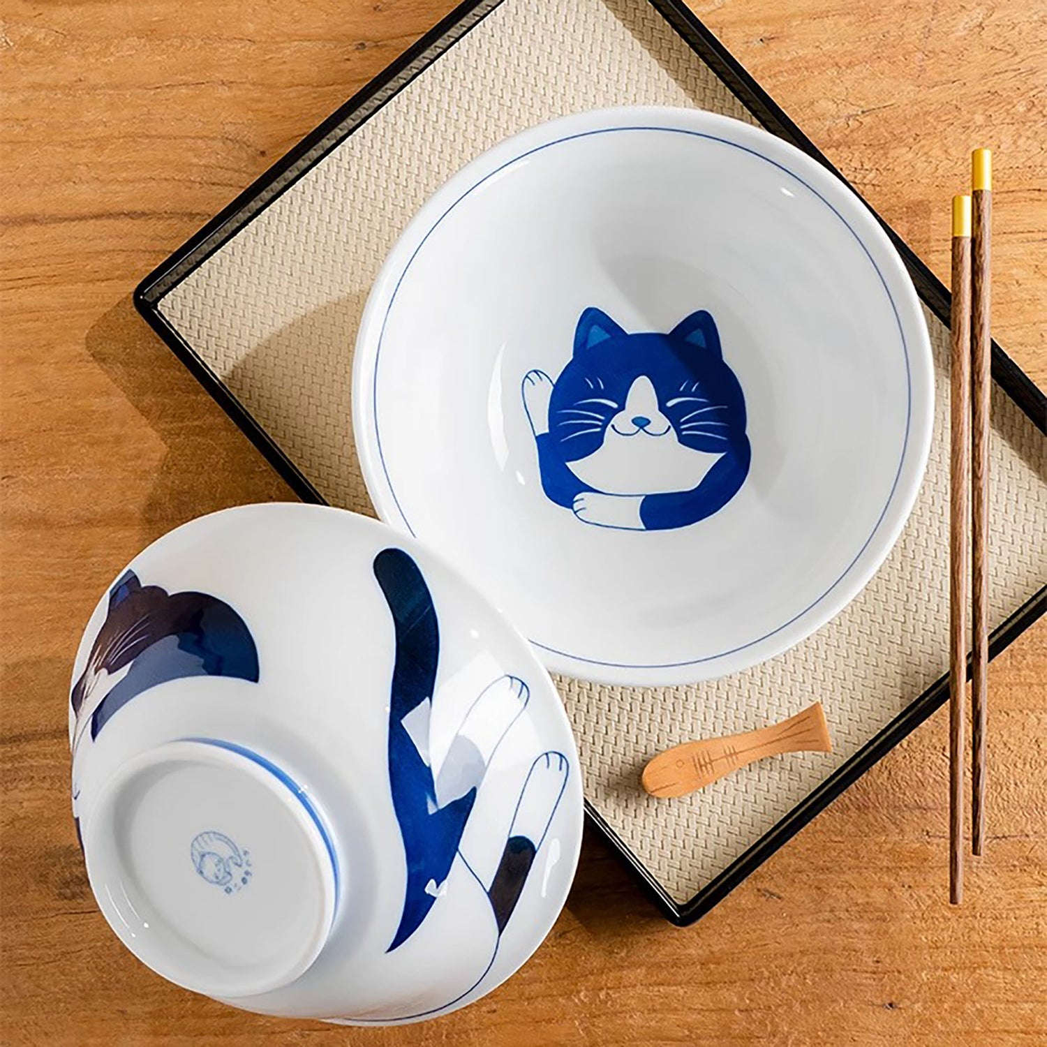 Bols ramen avec chat design