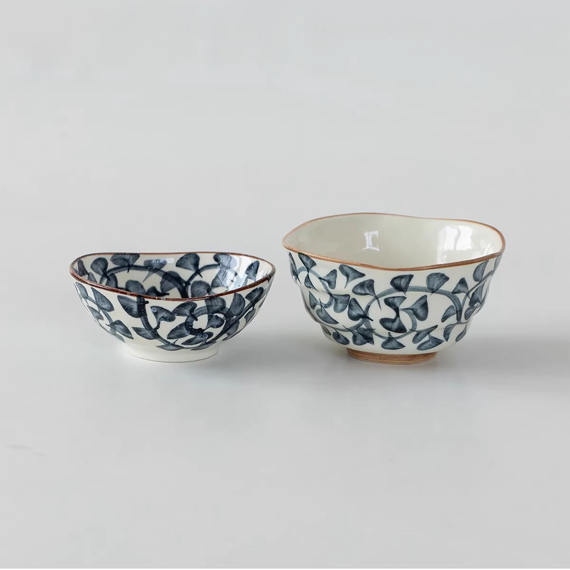 Bol Minoyaki motif arabesque