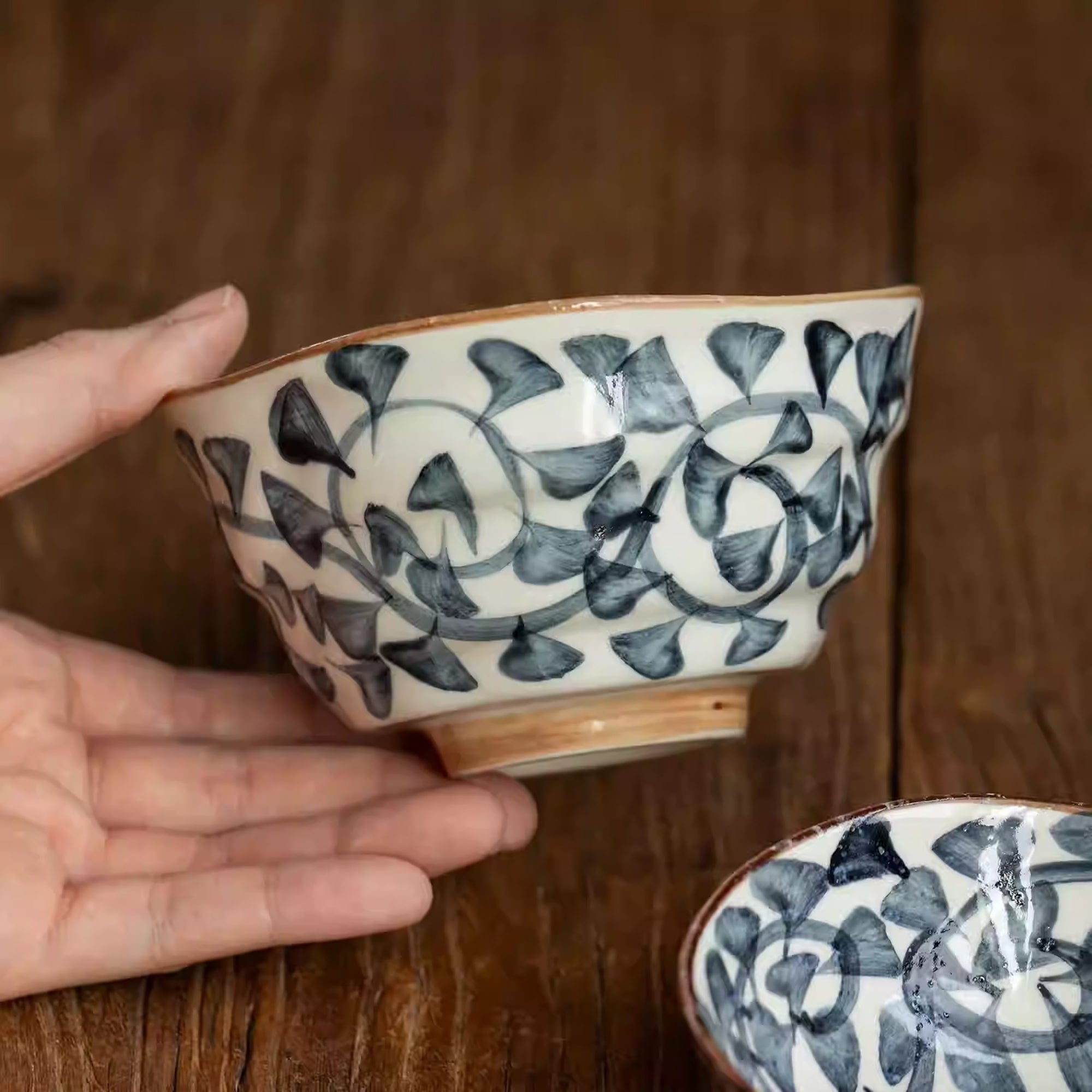 Bol Minoyaki motif arabesque
