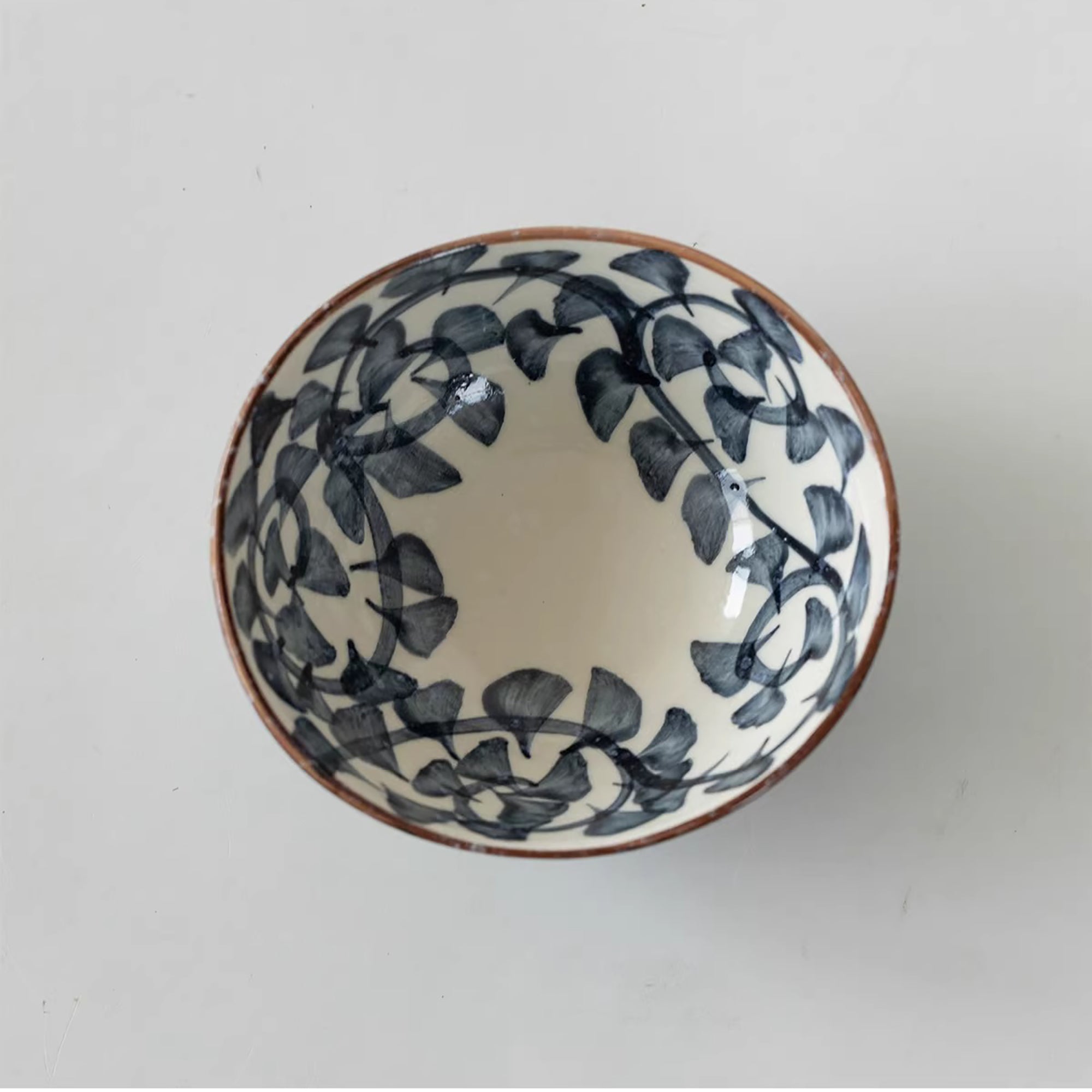 Bol Minoyaki motif arabesque