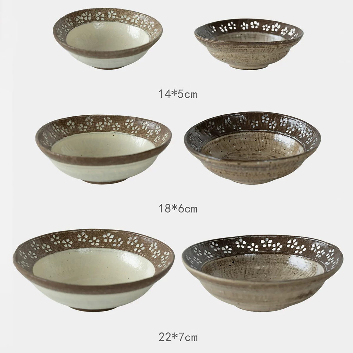 Bol artisanal en céramique style Wabi-Sabi avec Petites fleurs blanches