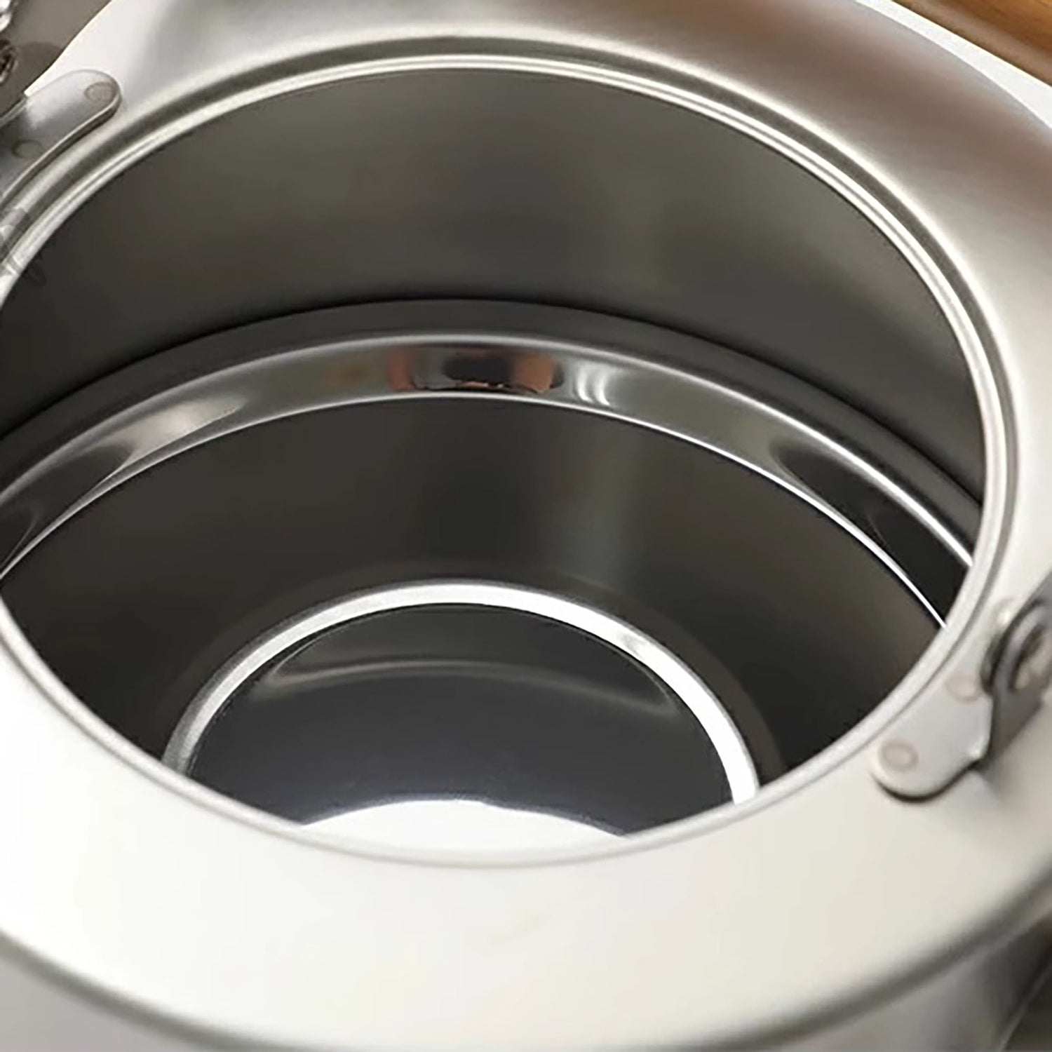 Bouilloire japonaise en inox FREIZ avec poignée en bois