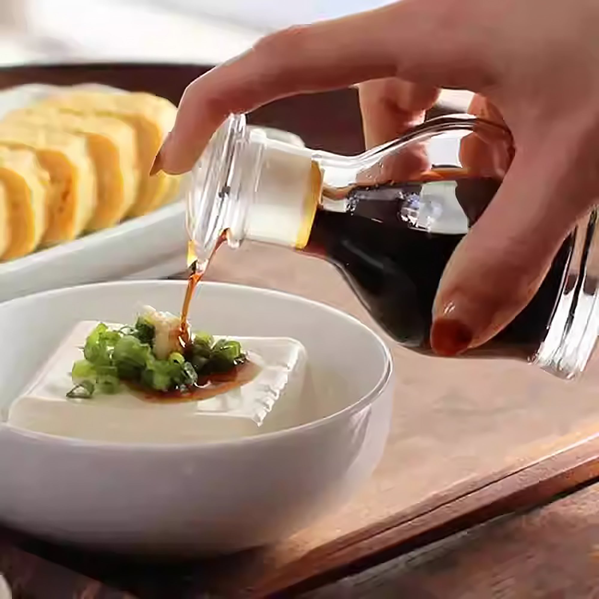 Bouteille à sauce en verre Hirota