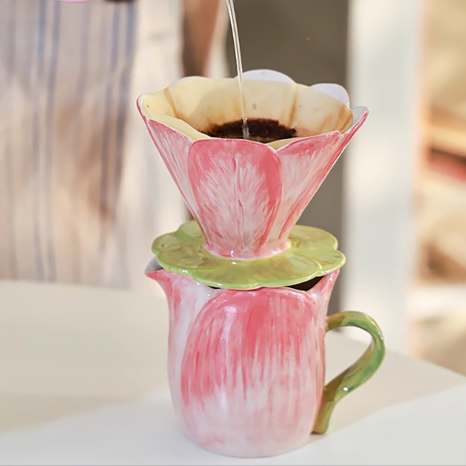 Tasse à café filtre en céramique faite main en forme de fleur