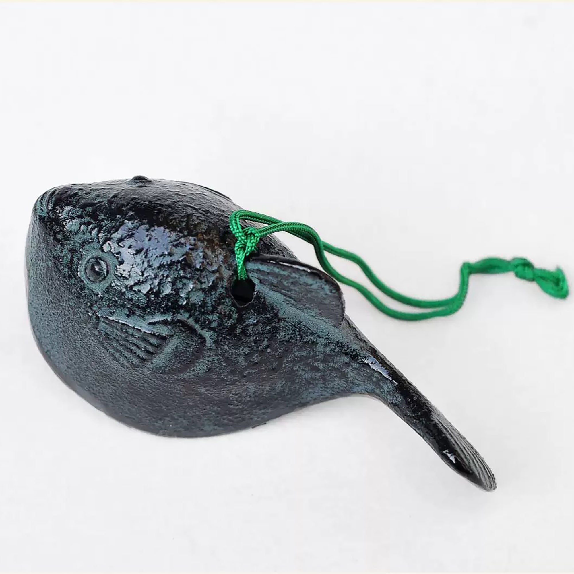 Carillon Poisson globe en fonte Nambu