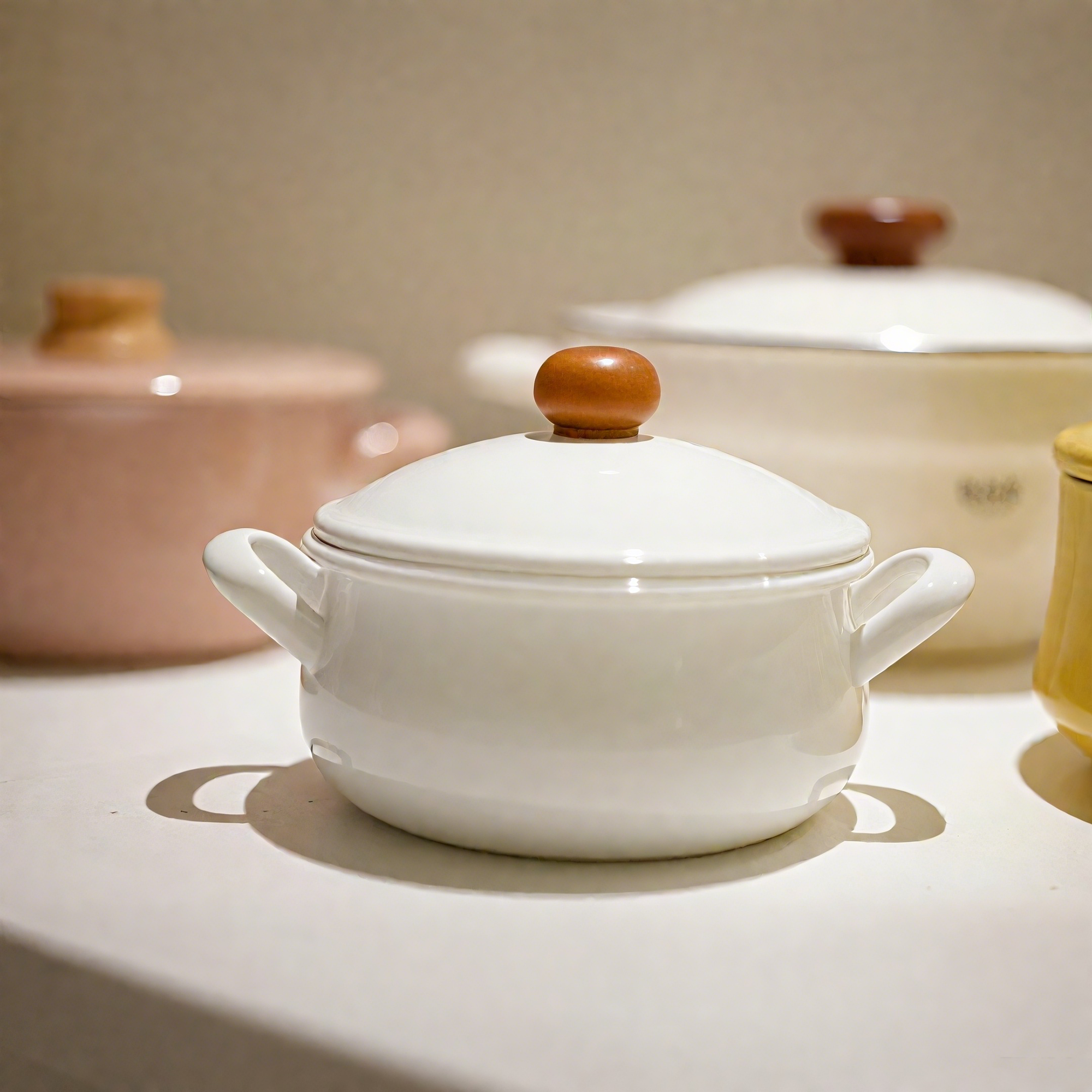 Cocotte japonaise en émail Noda Horo Pochka