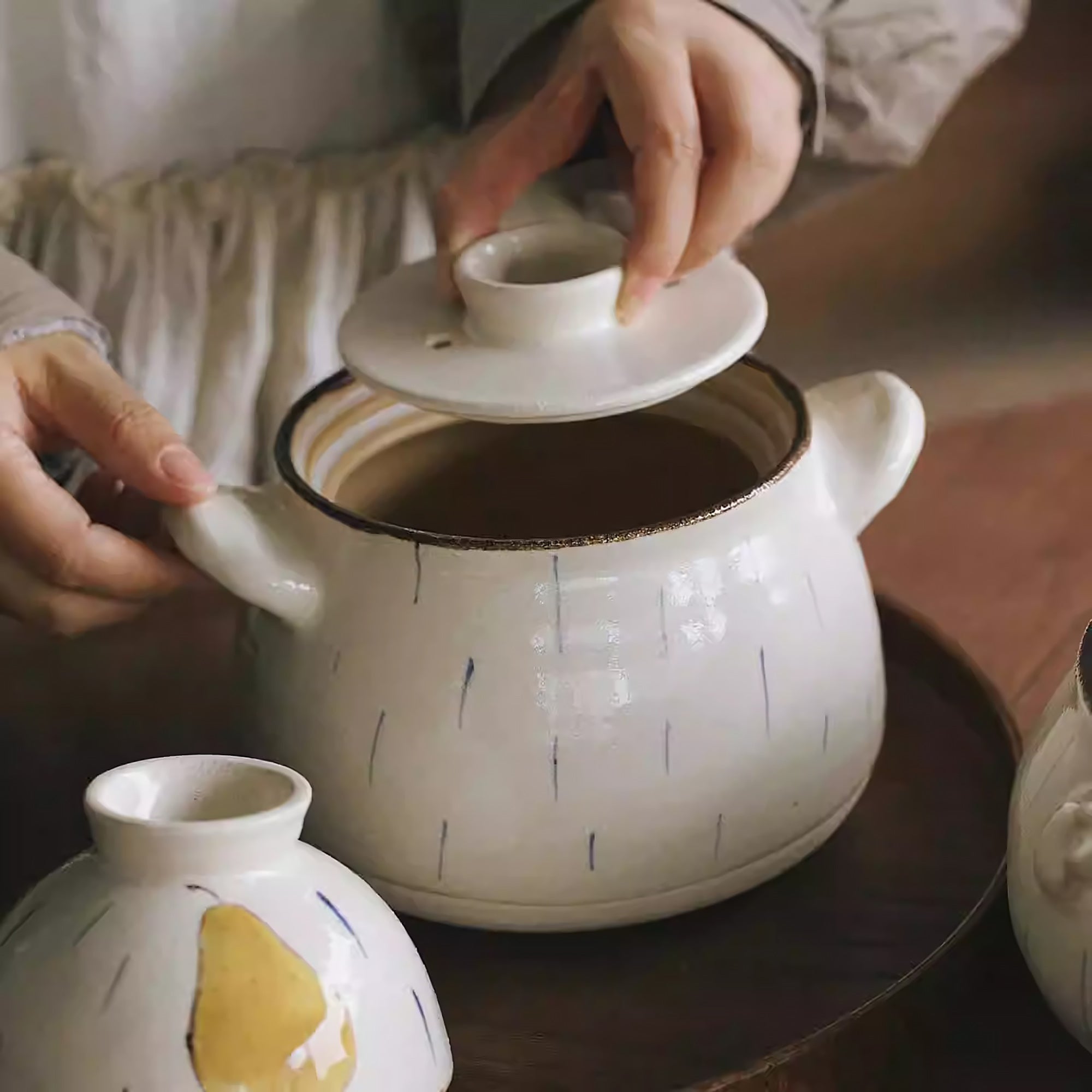 Marmite en céramique artisanale