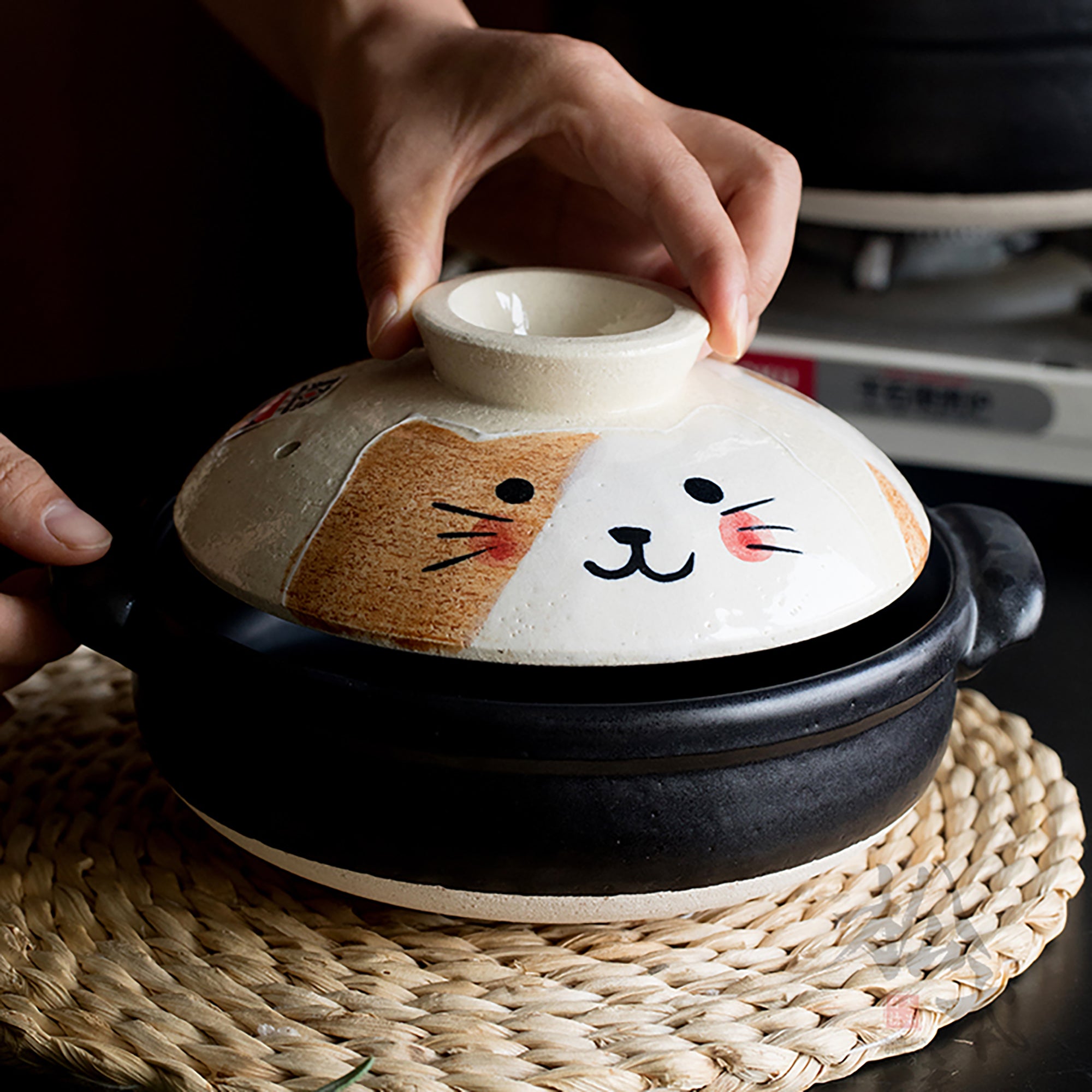 Cocotte japonaise Wanko-yaki avec Motif chat peint à la main