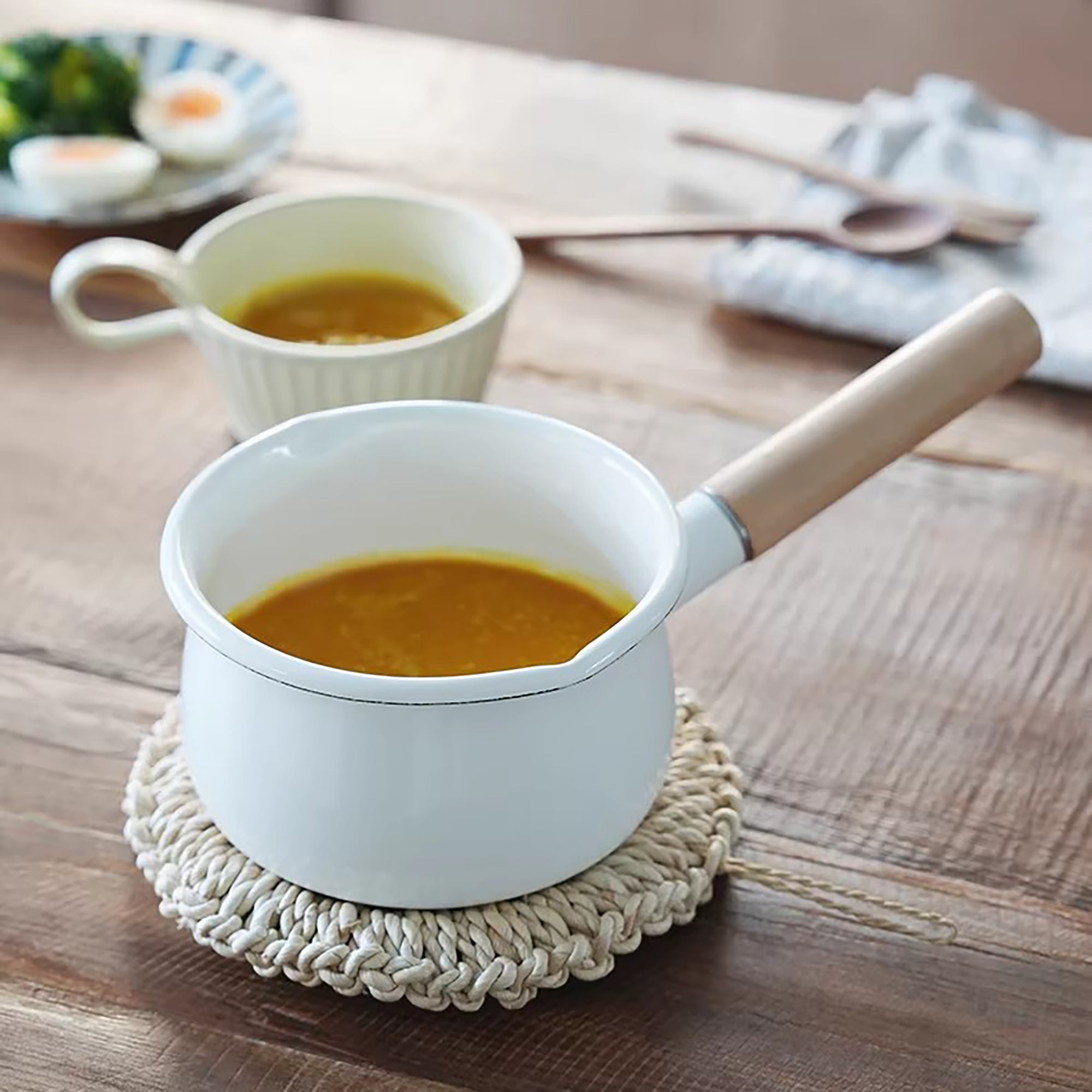 Mini casserole en émail avec manche en bois Shimoyama