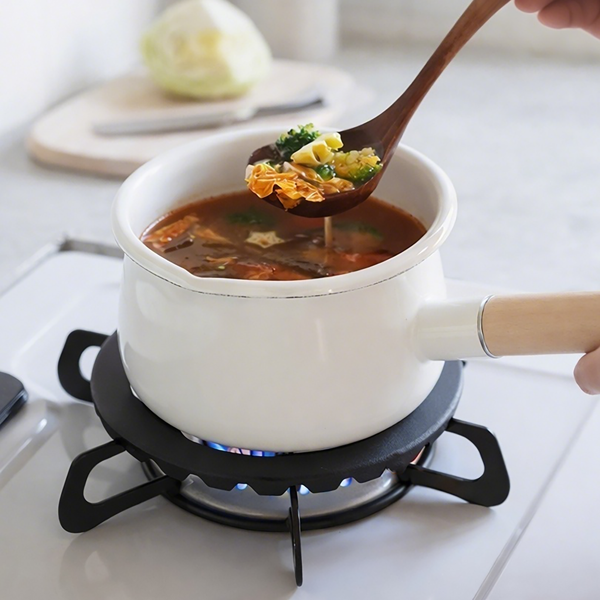 Mini casserole en émail avec manche en bois Shimoyama