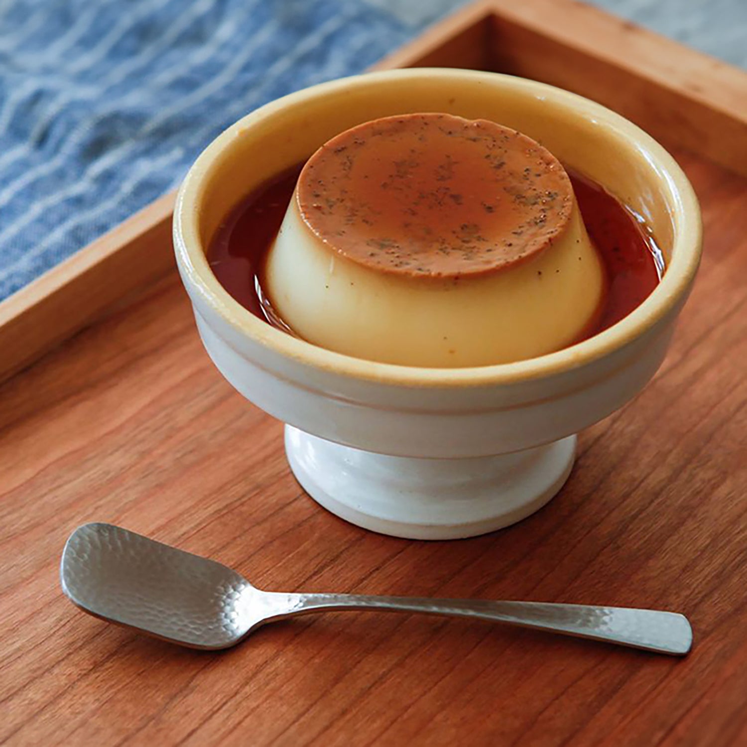 Cuillère à dessert martelée en acier inoxydable Shimoyama