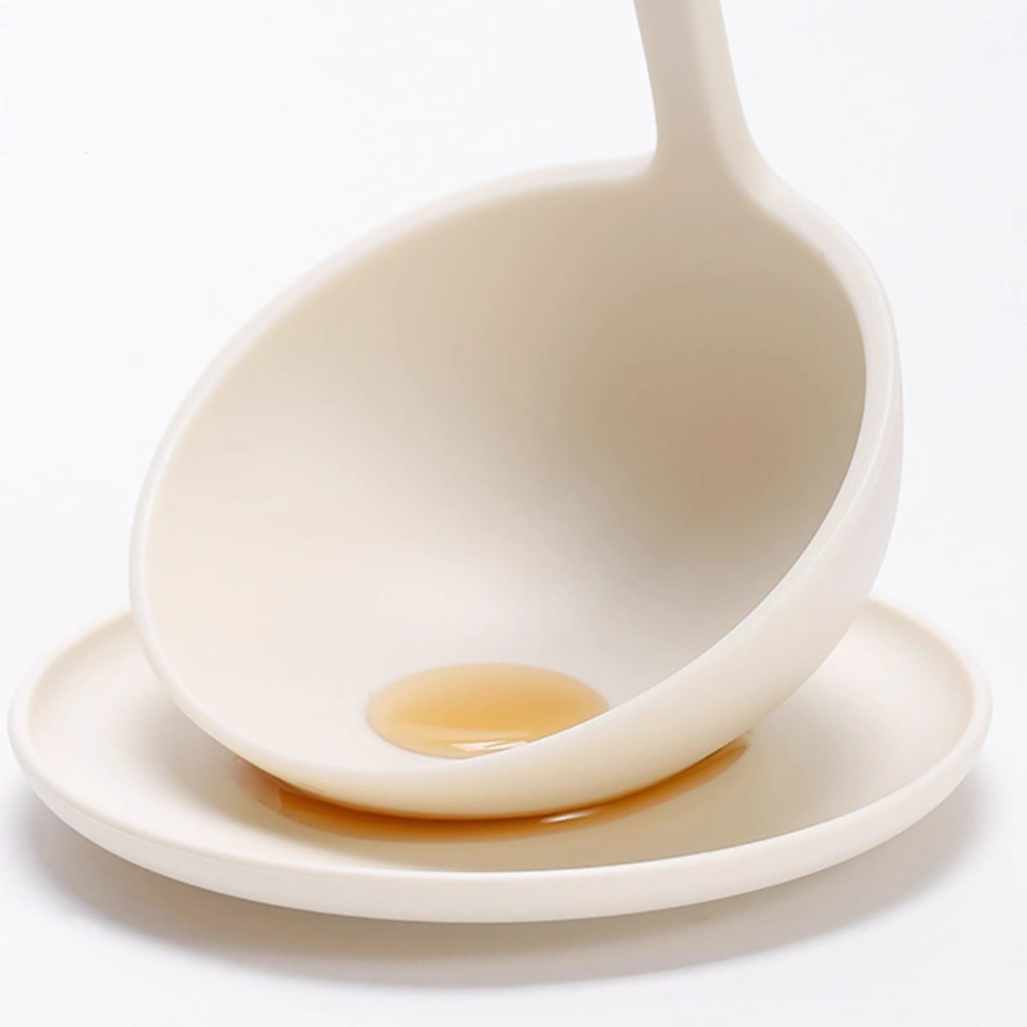 Cuillère à soupe japonaise autoportante