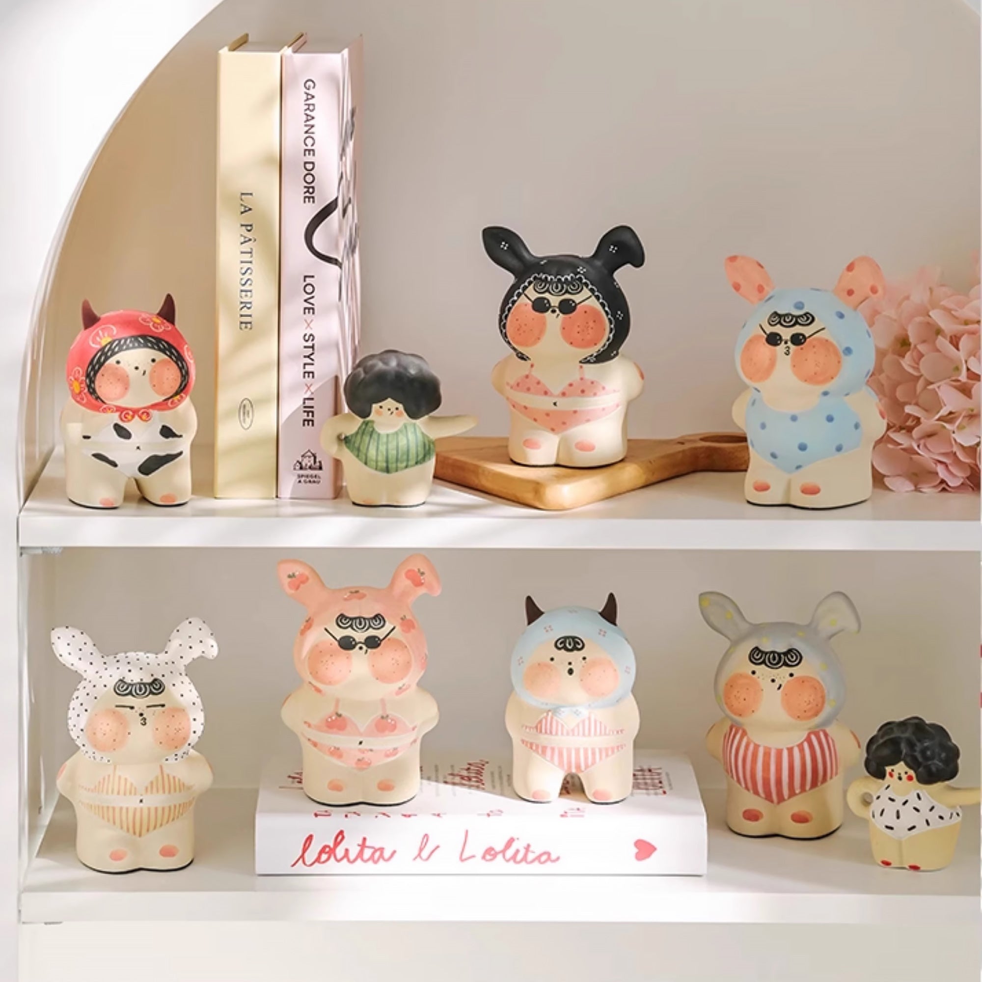 Figurine poupée artisanale en céramique faite à la main