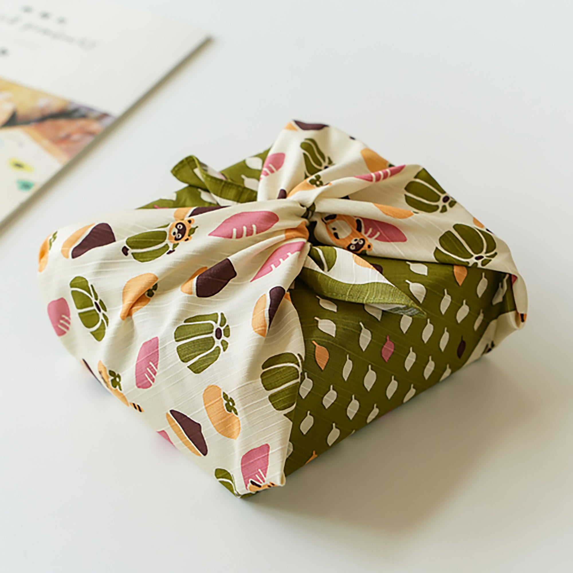 Furoshiki japonais en coton avec Motifs traditionnels Hamamonyo