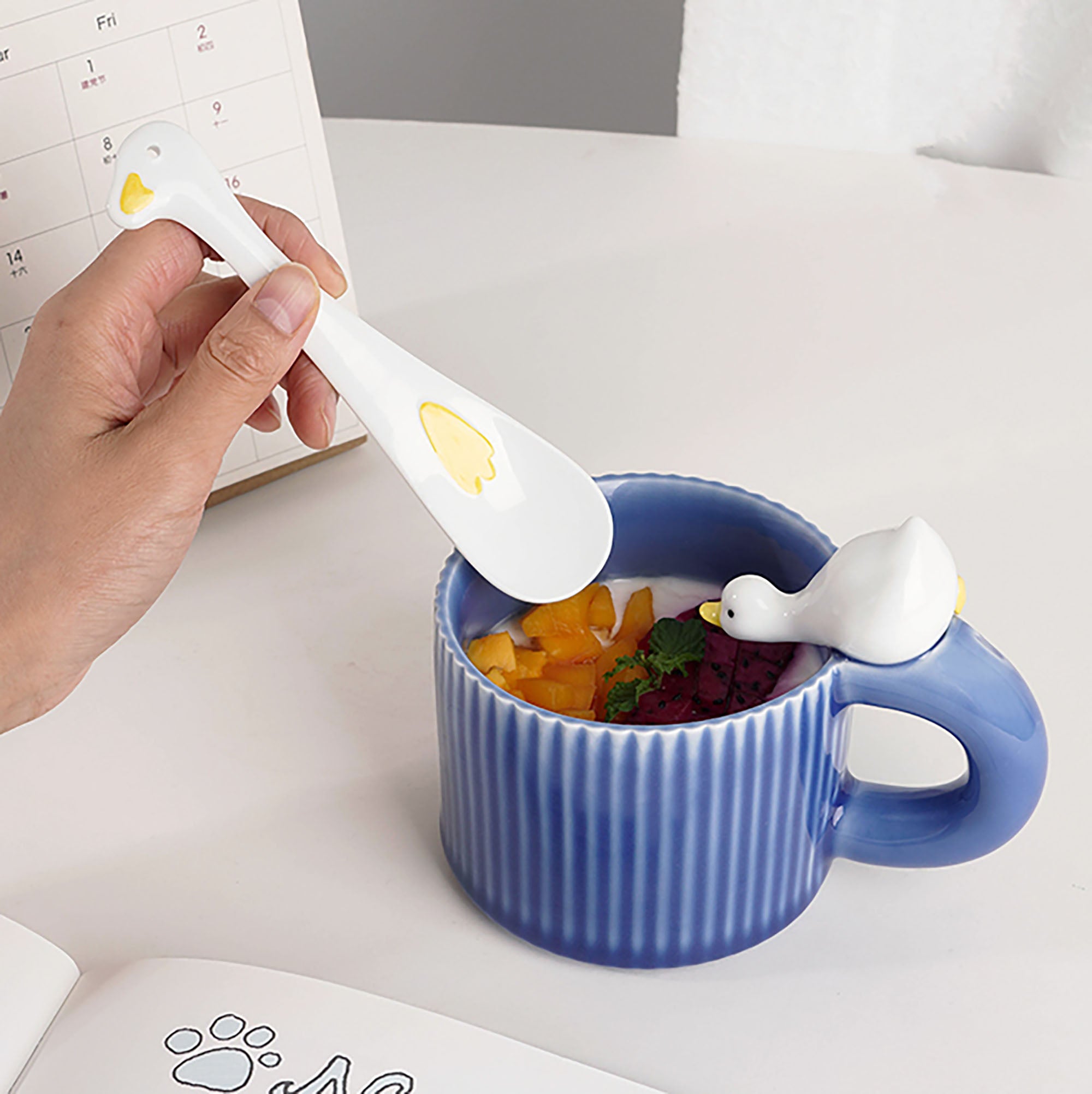 MUG-CANARD-PORCELAINE