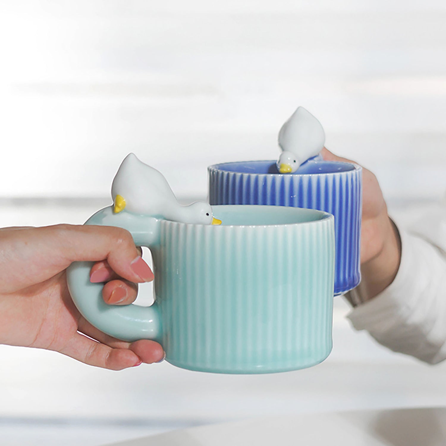 MUG-CANARD-PORCELAINE