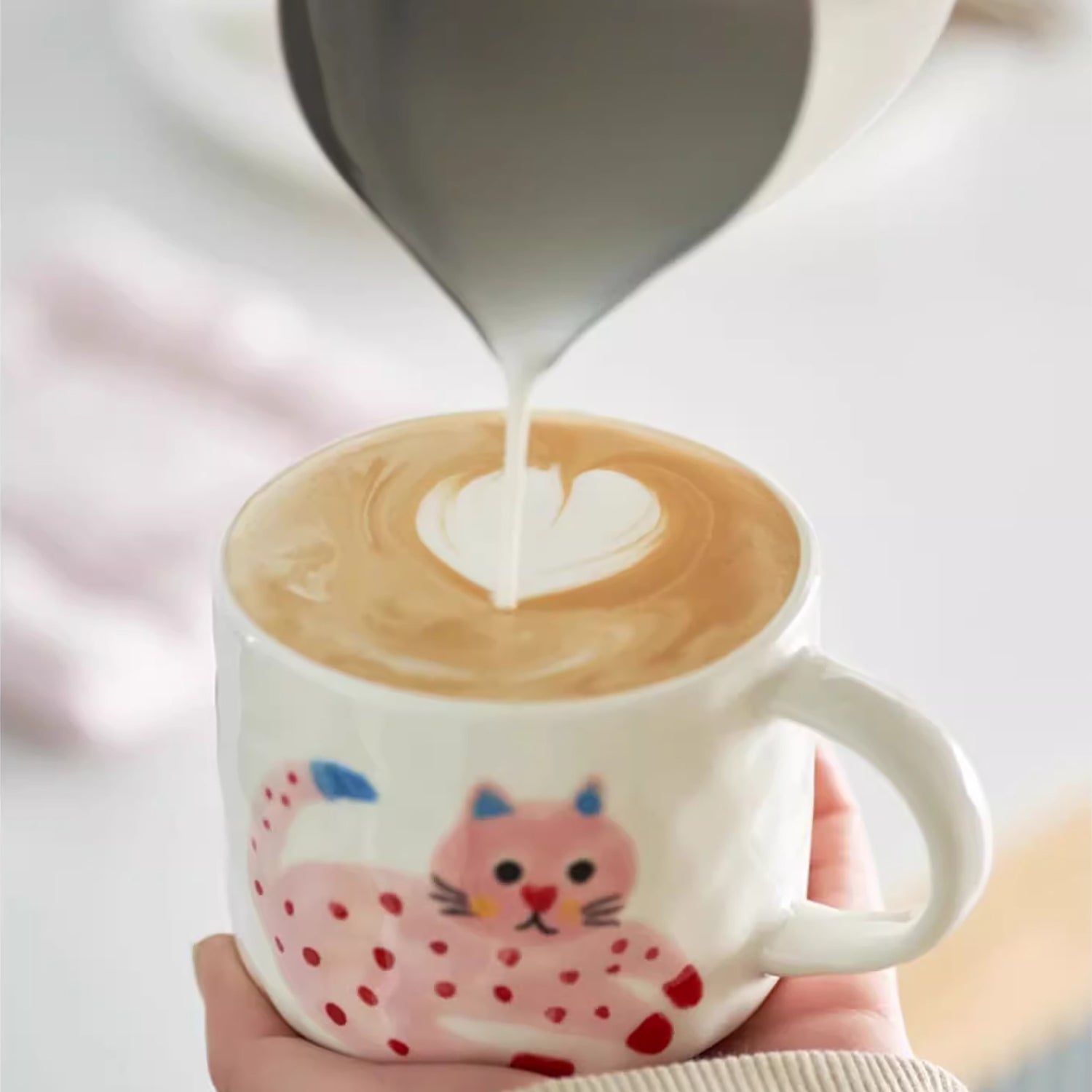 Mug en céramique fait à la main avec Design chat rose