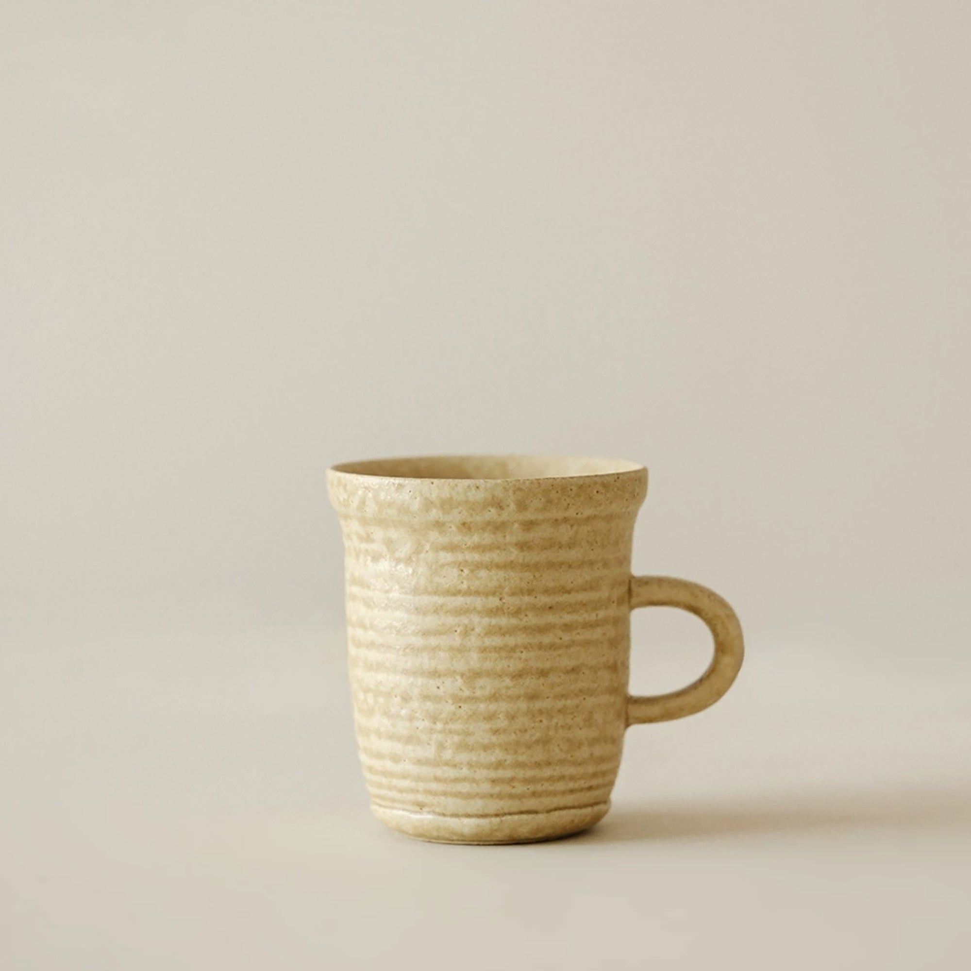 Mug en céramique émaillée effet four