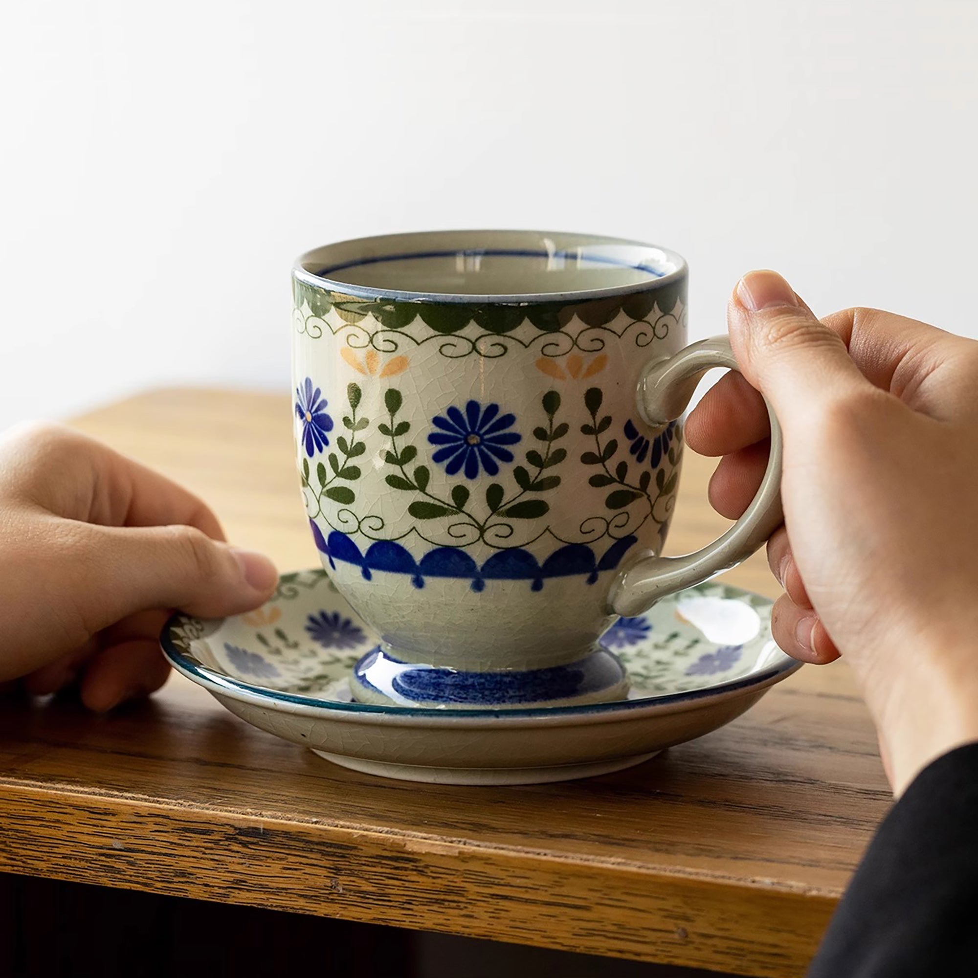 Mug en céramique de Mino-yaki avec émaillé à craquelures style japonais