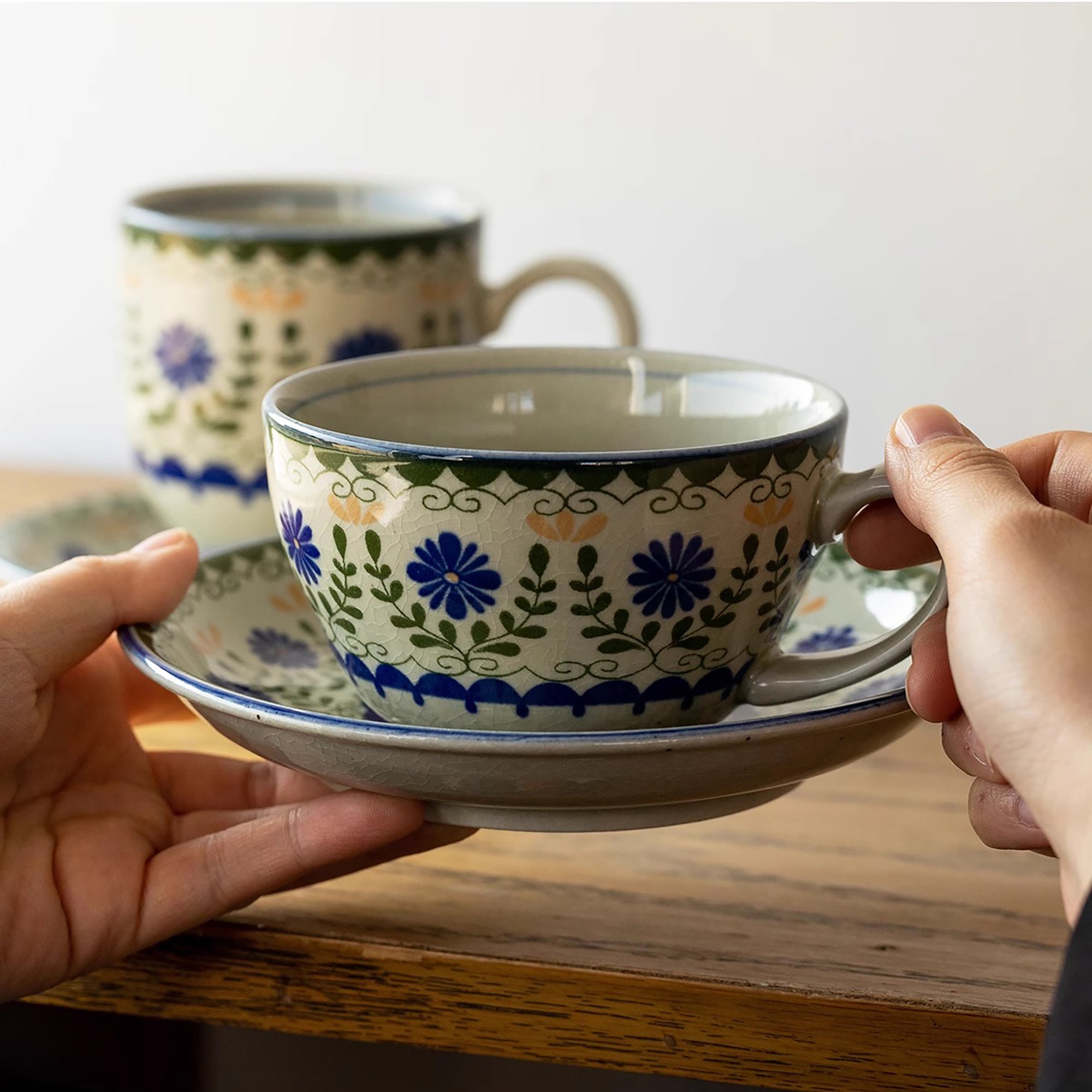 Mug en céramique de Mino-yaki avec émaillé à craquelures style japonais