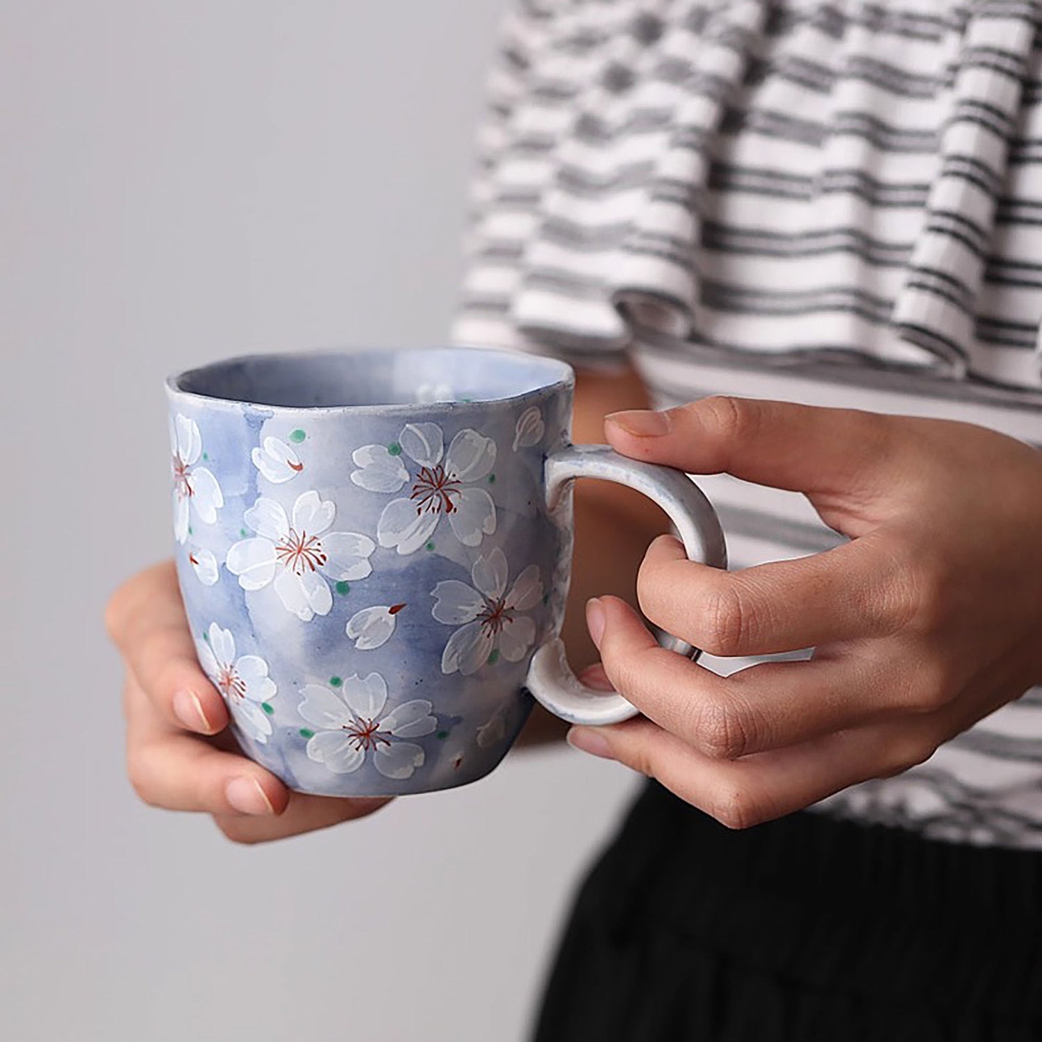 Mug en céramique fait main motif fleur de cerisier