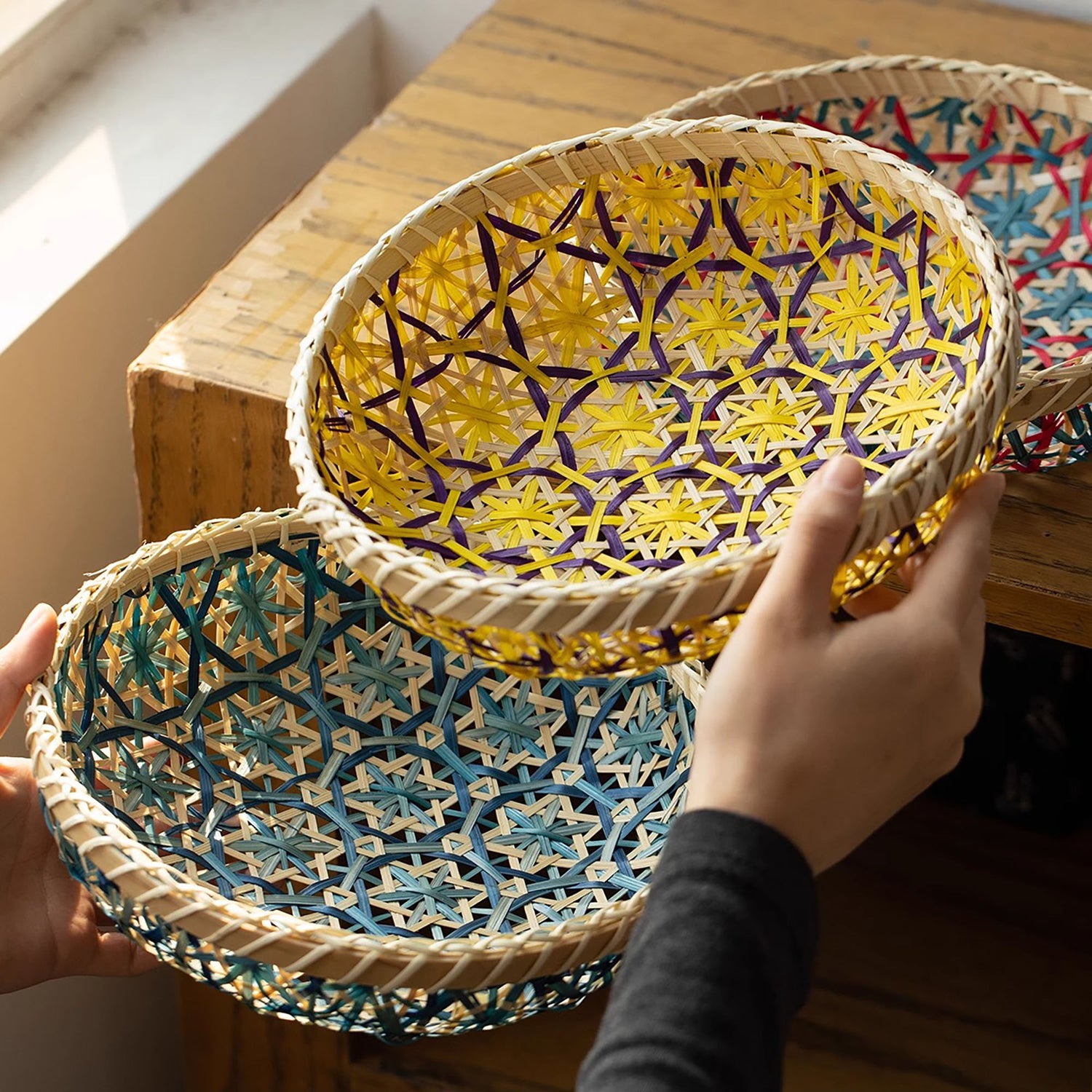 Panier rond en rotin fait main