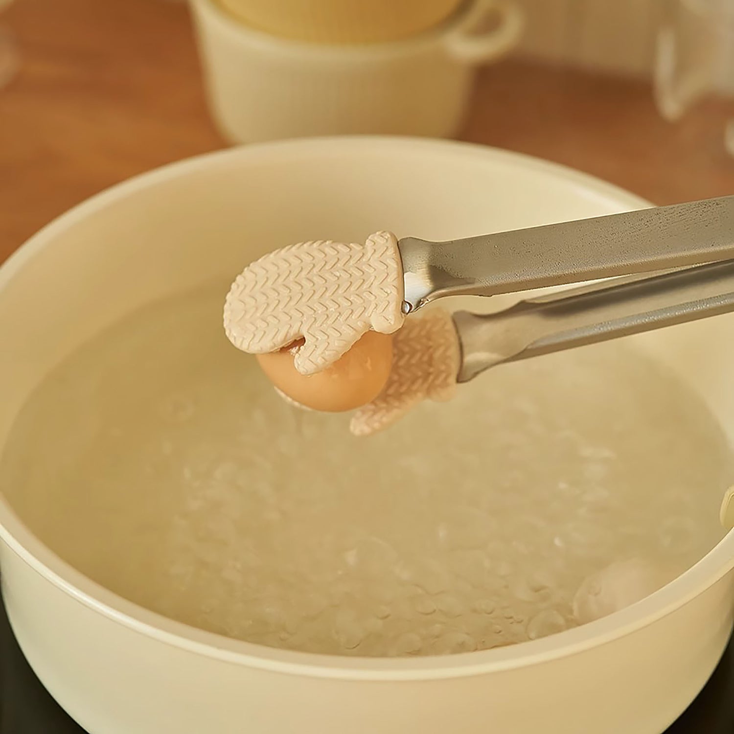 Pince alimentaire avec design gant mignon