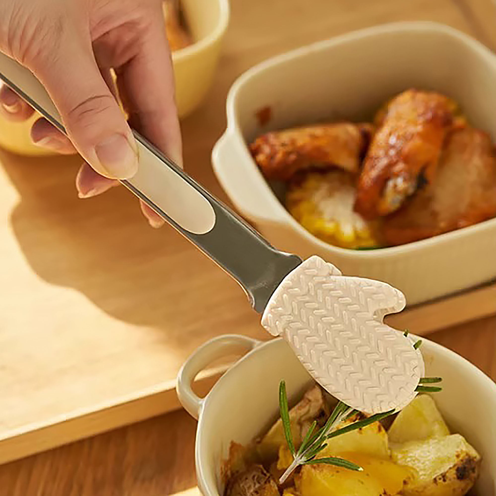 Pince alimentaire avec design gant mignon
