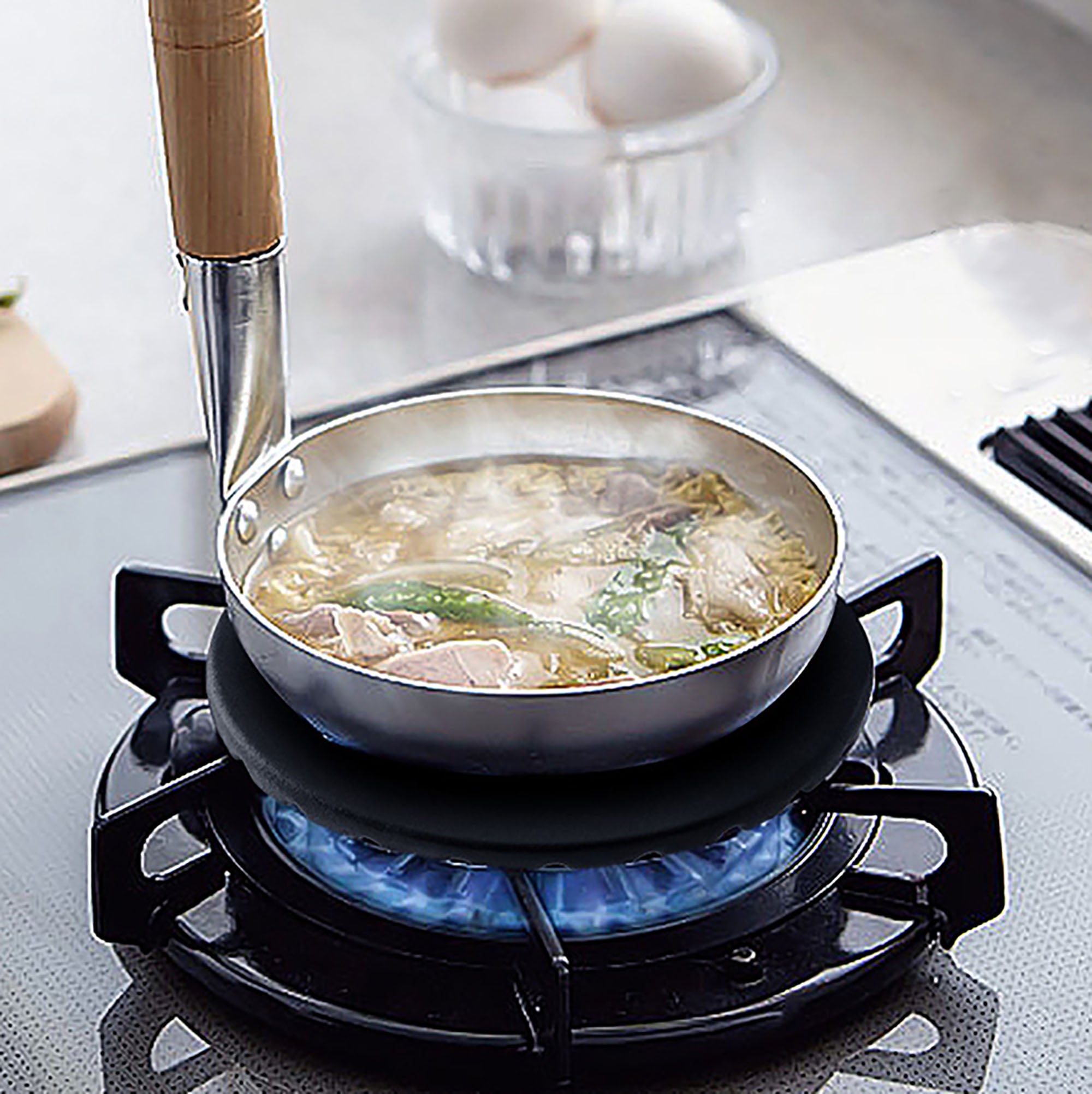 Support de casserole en fonte par Shimoyama