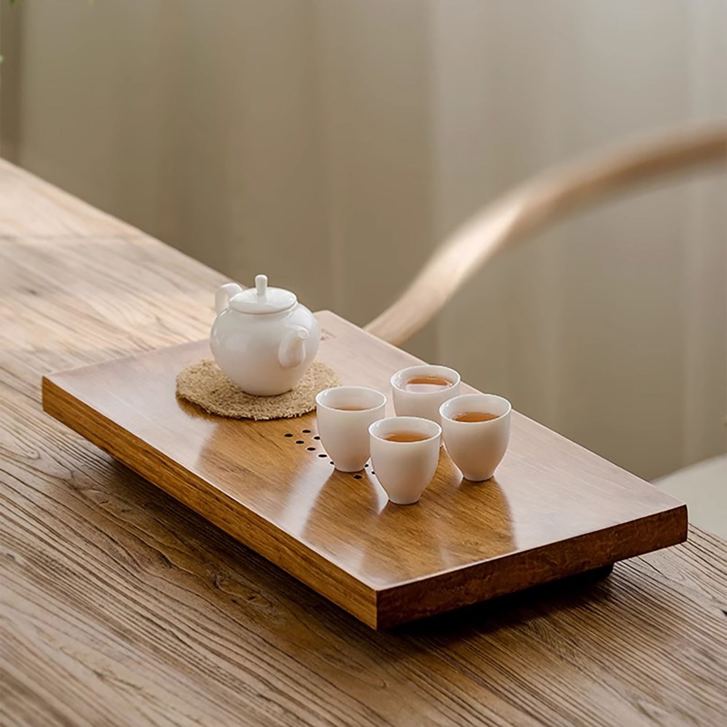 Plateau à thé minimaliste en bambou fait main
