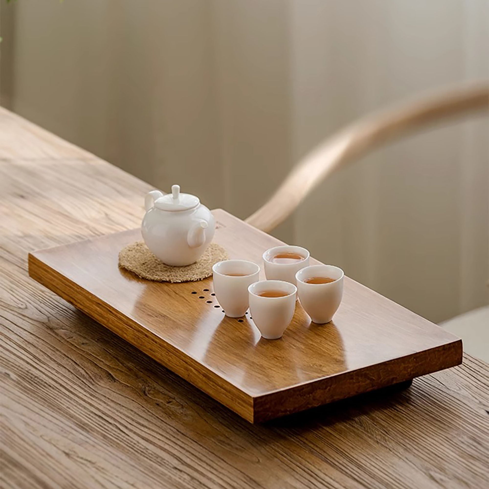 Plateau à thé minimaliste en bambou fait main